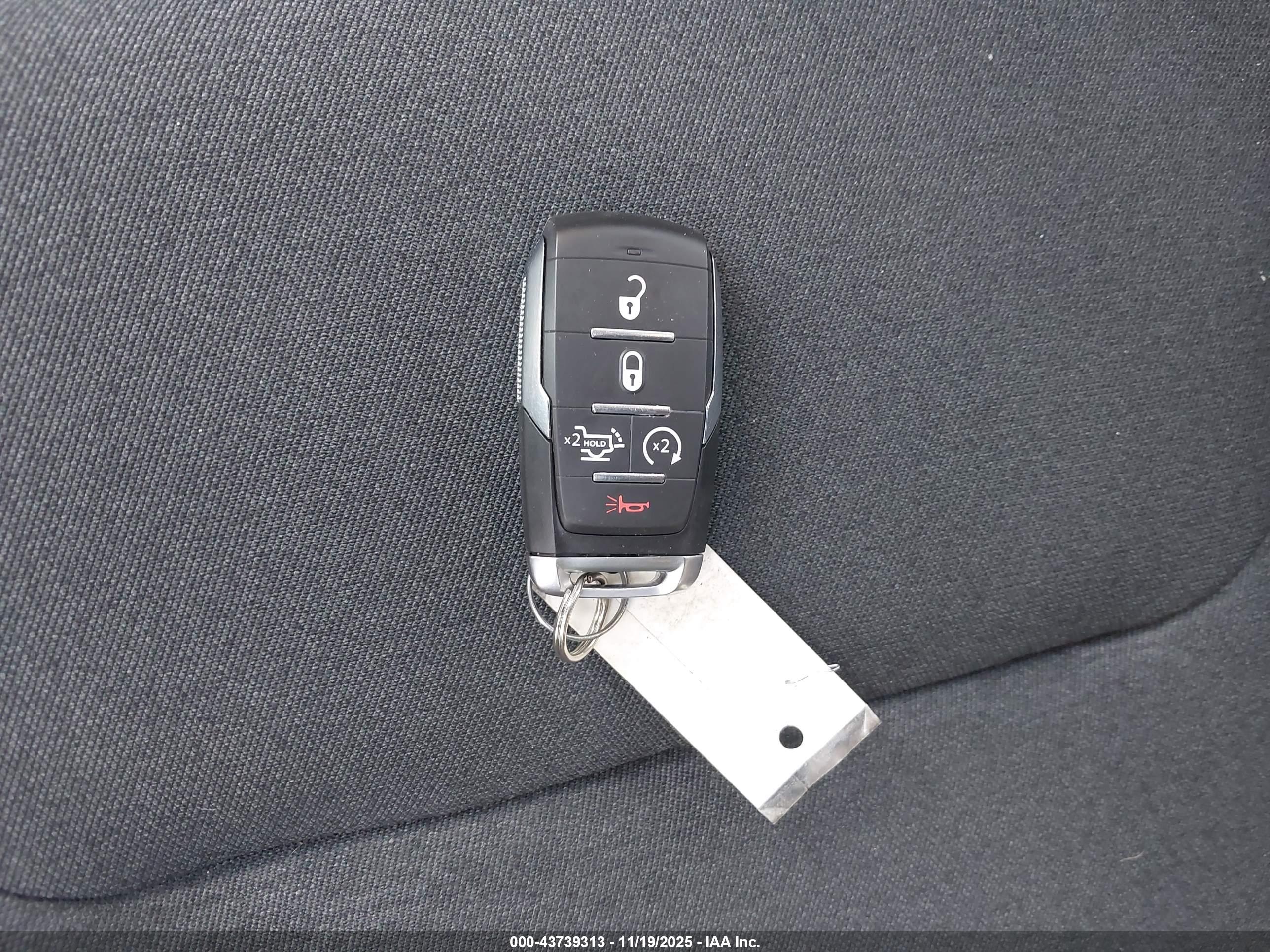 RAM 1500 image 11