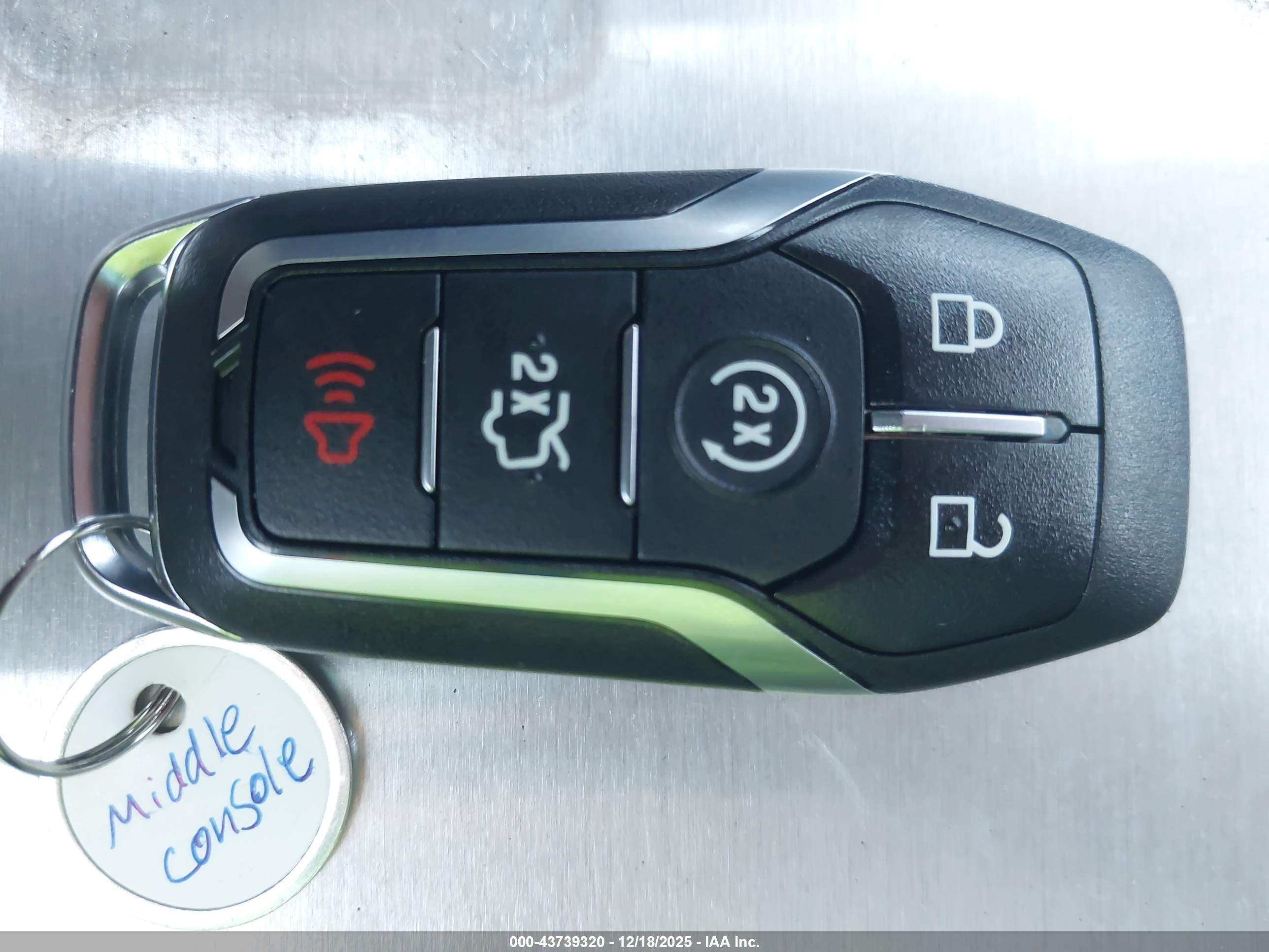 FORD EXPLORER image 11