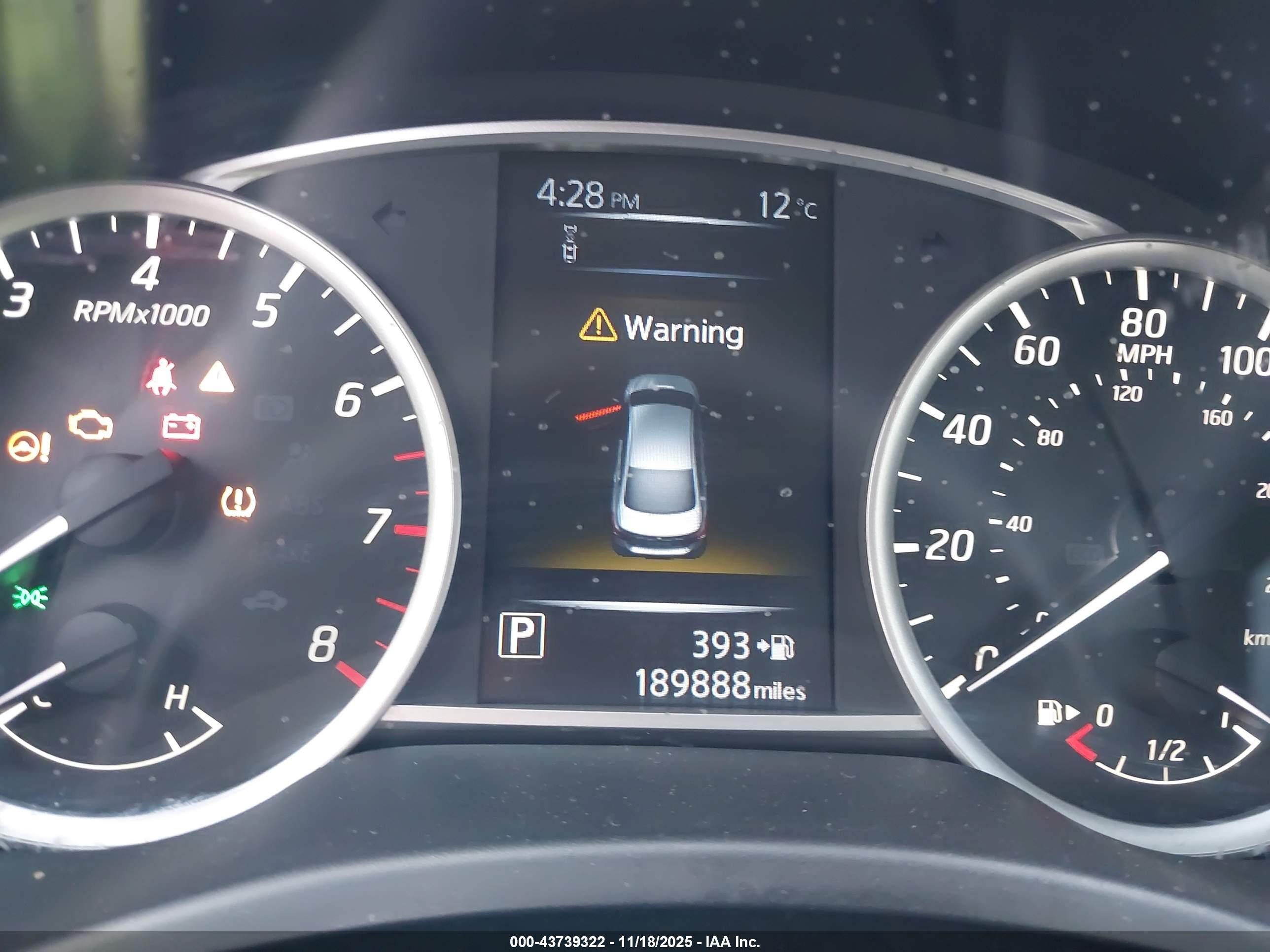 NISSAN SENTRA image 7