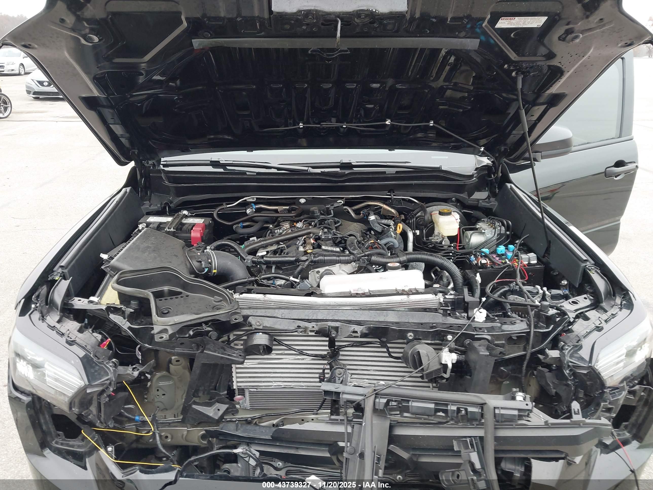 TOYOTA TACOMA image 10