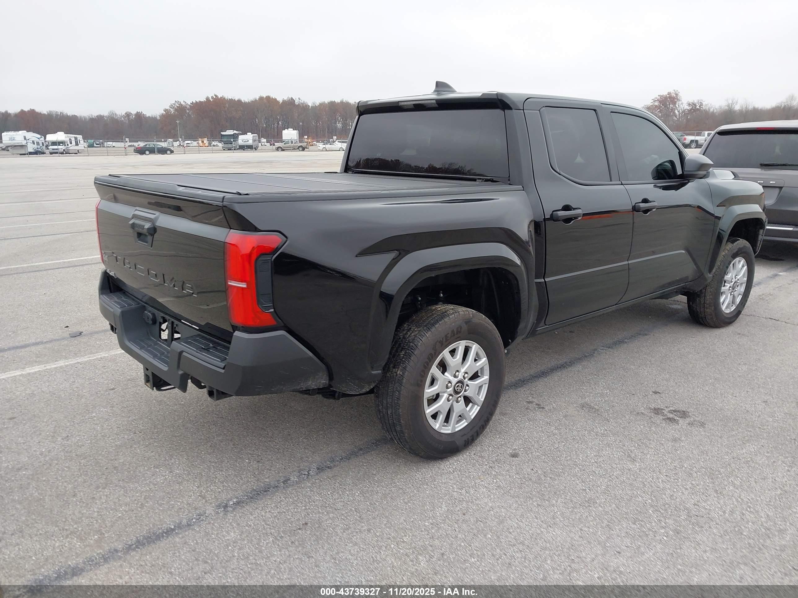 TOYOTA TACOMA image 4