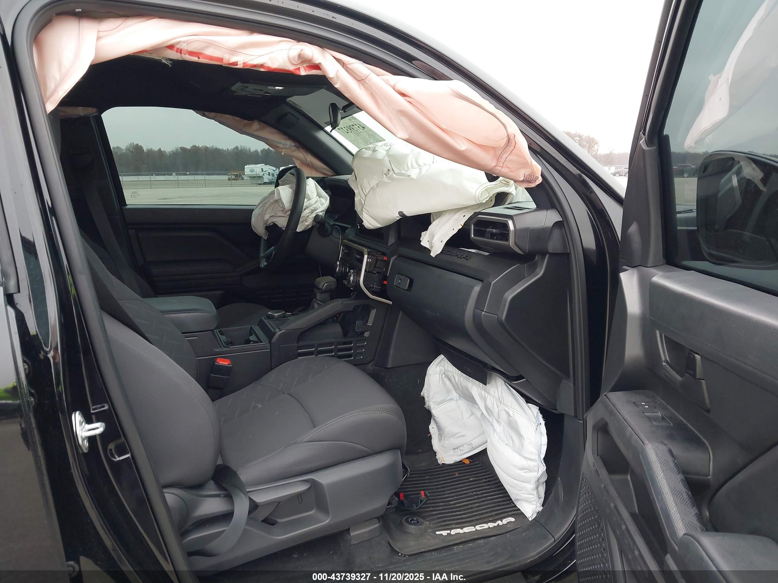TOYOTA TACOMA image 5