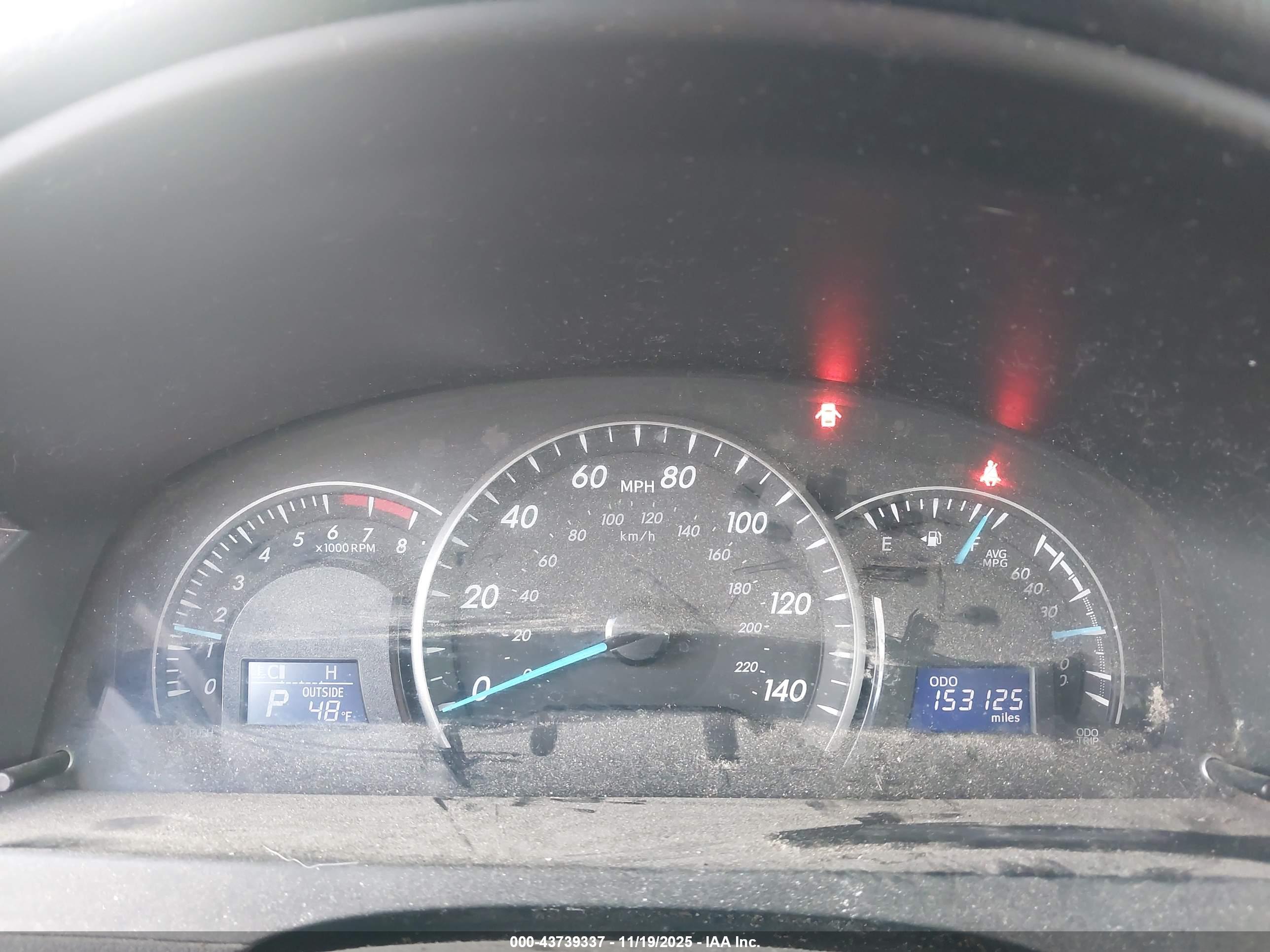 TOYOTA CAMRY image 7
