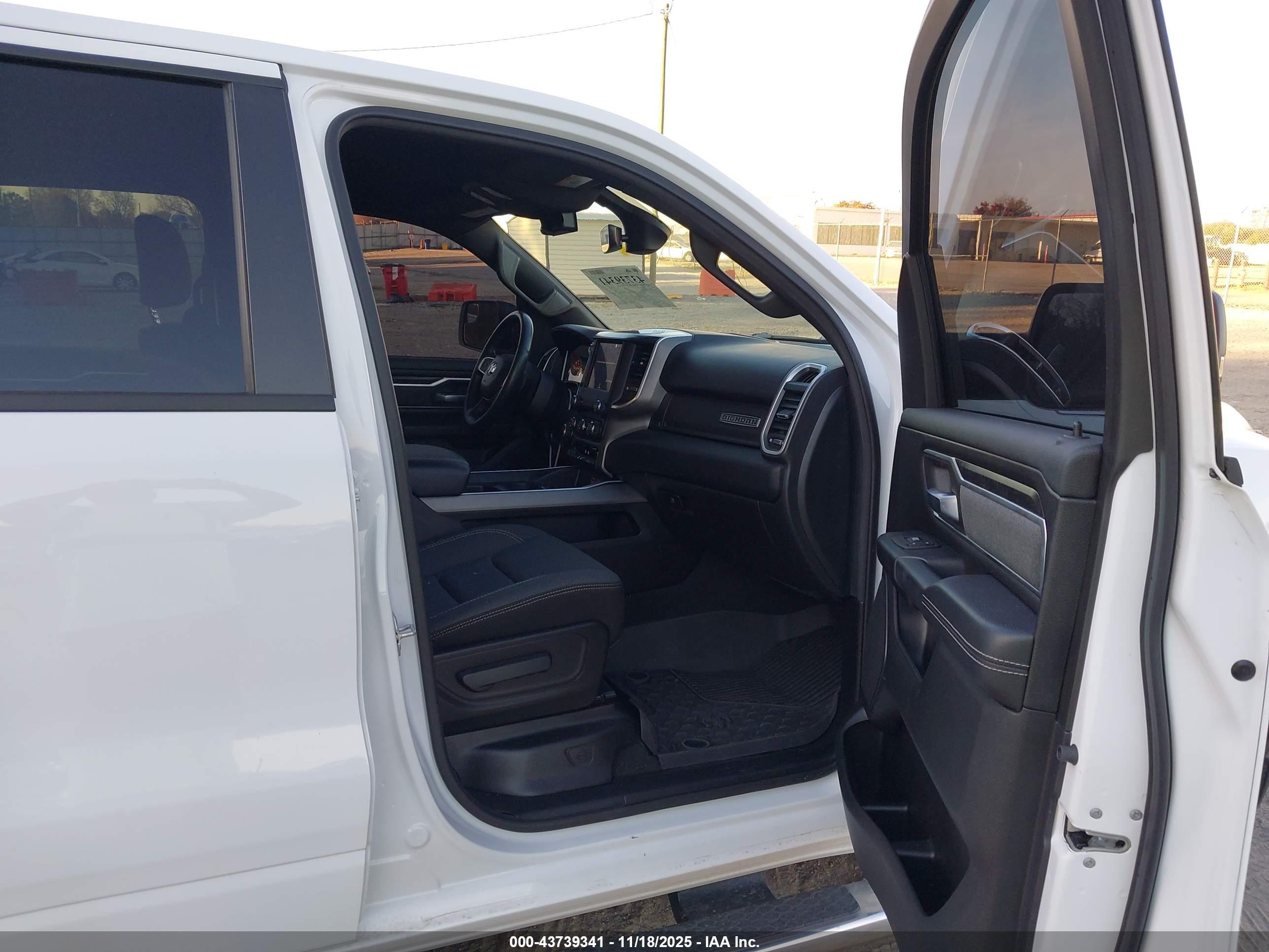 RAM 1500 image 5