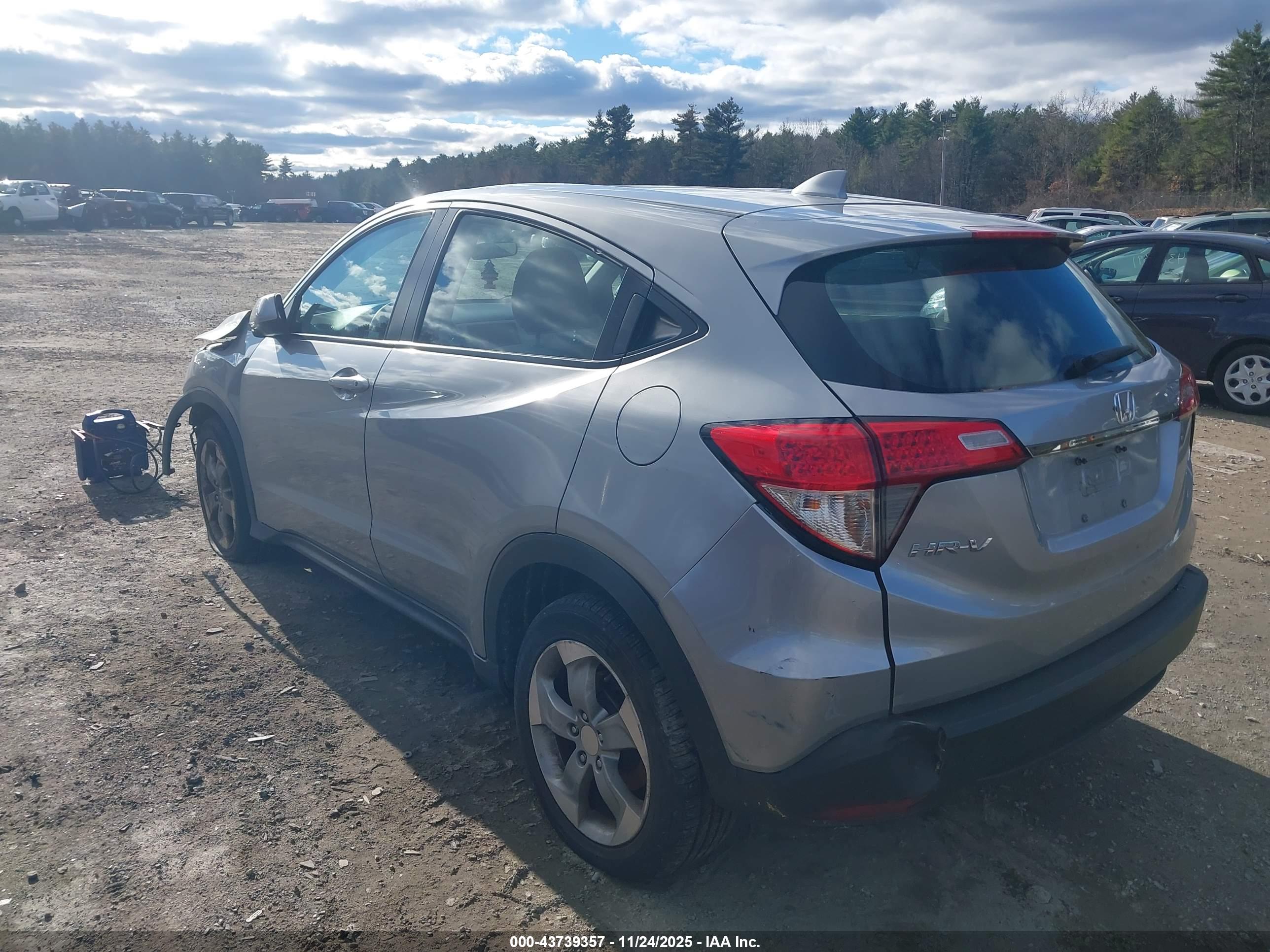 HONDA HR-V image 3