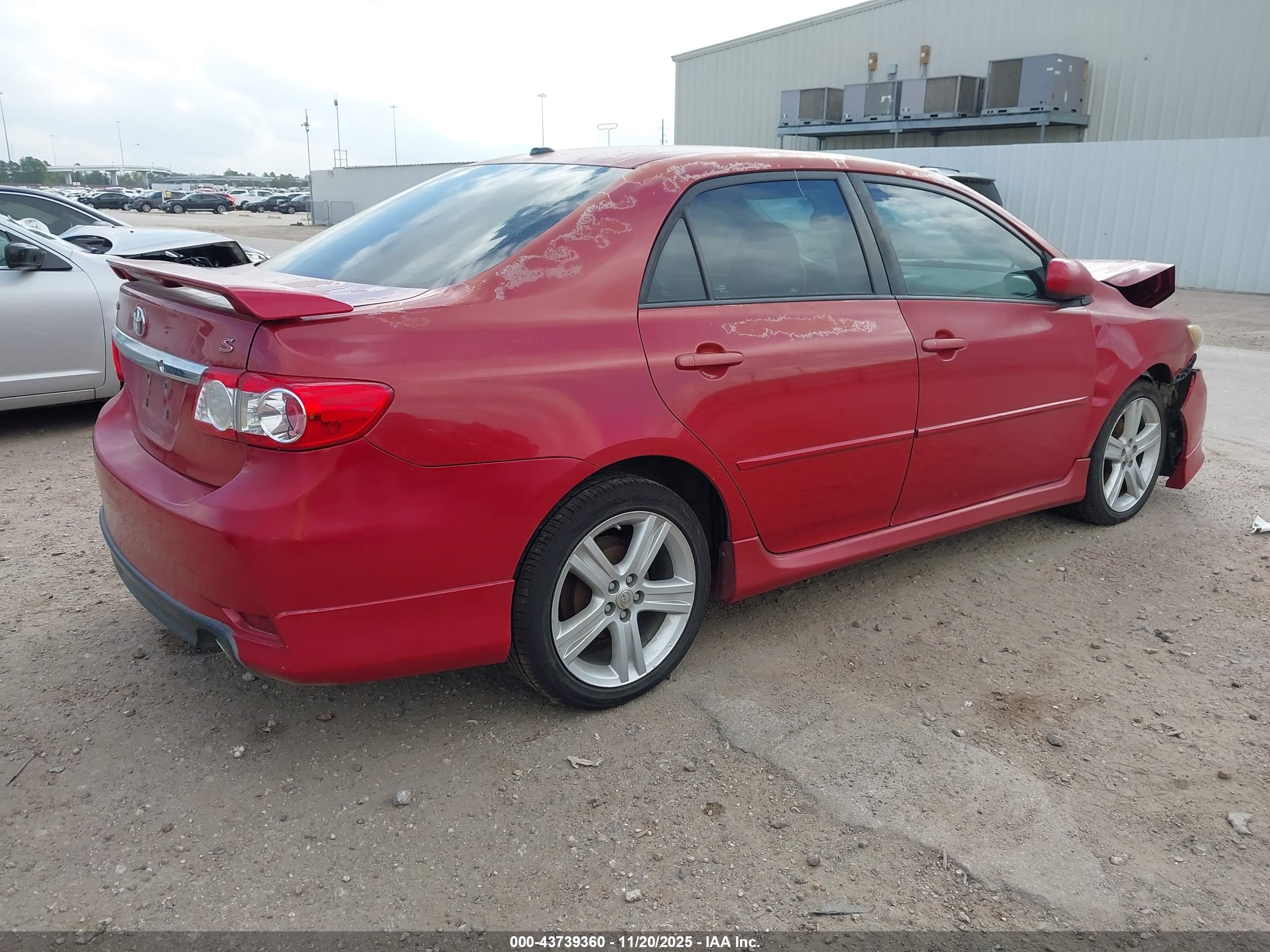 TOYOTA COROLLA image 4