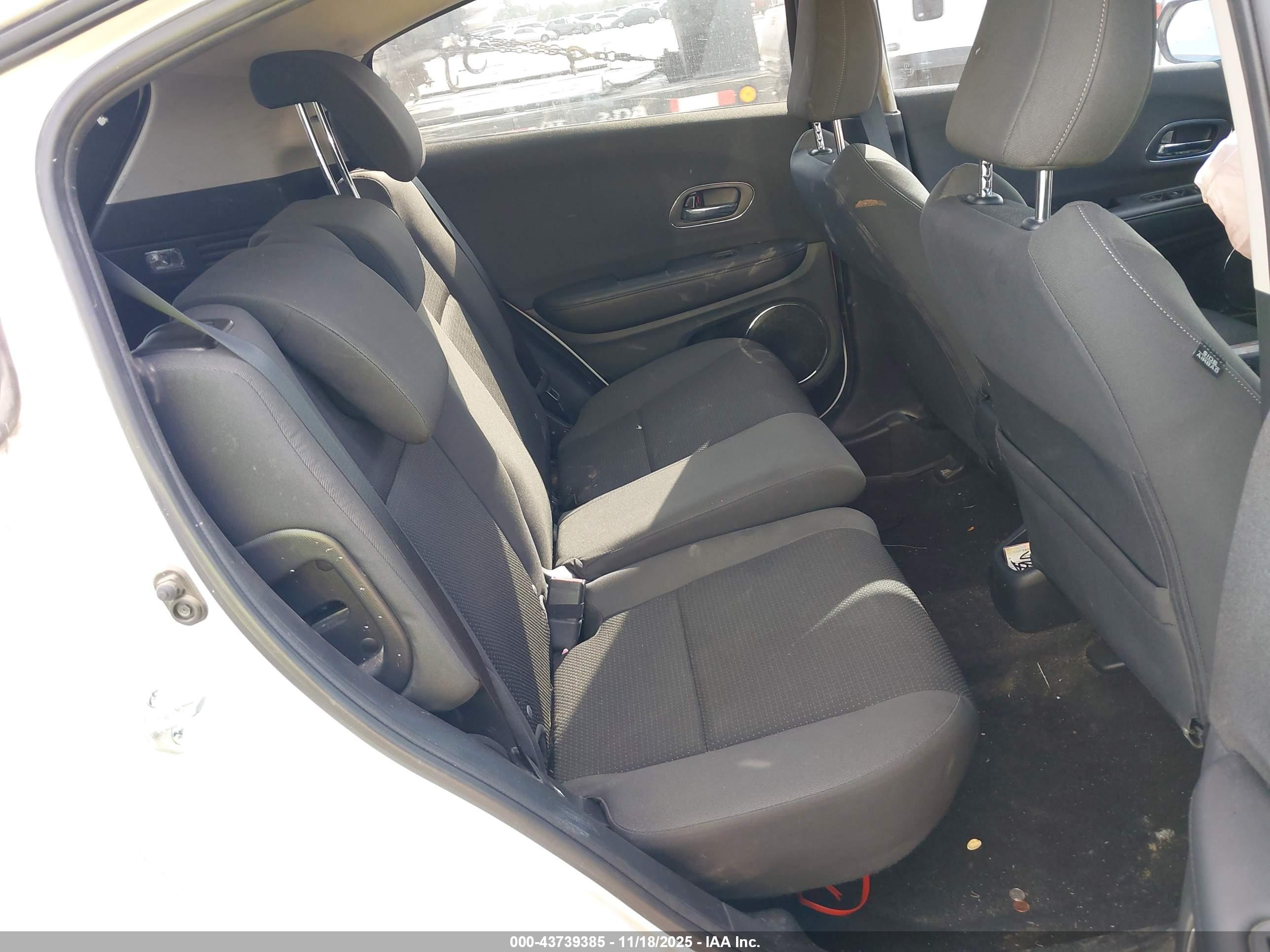 HONDA HR-V image 8
