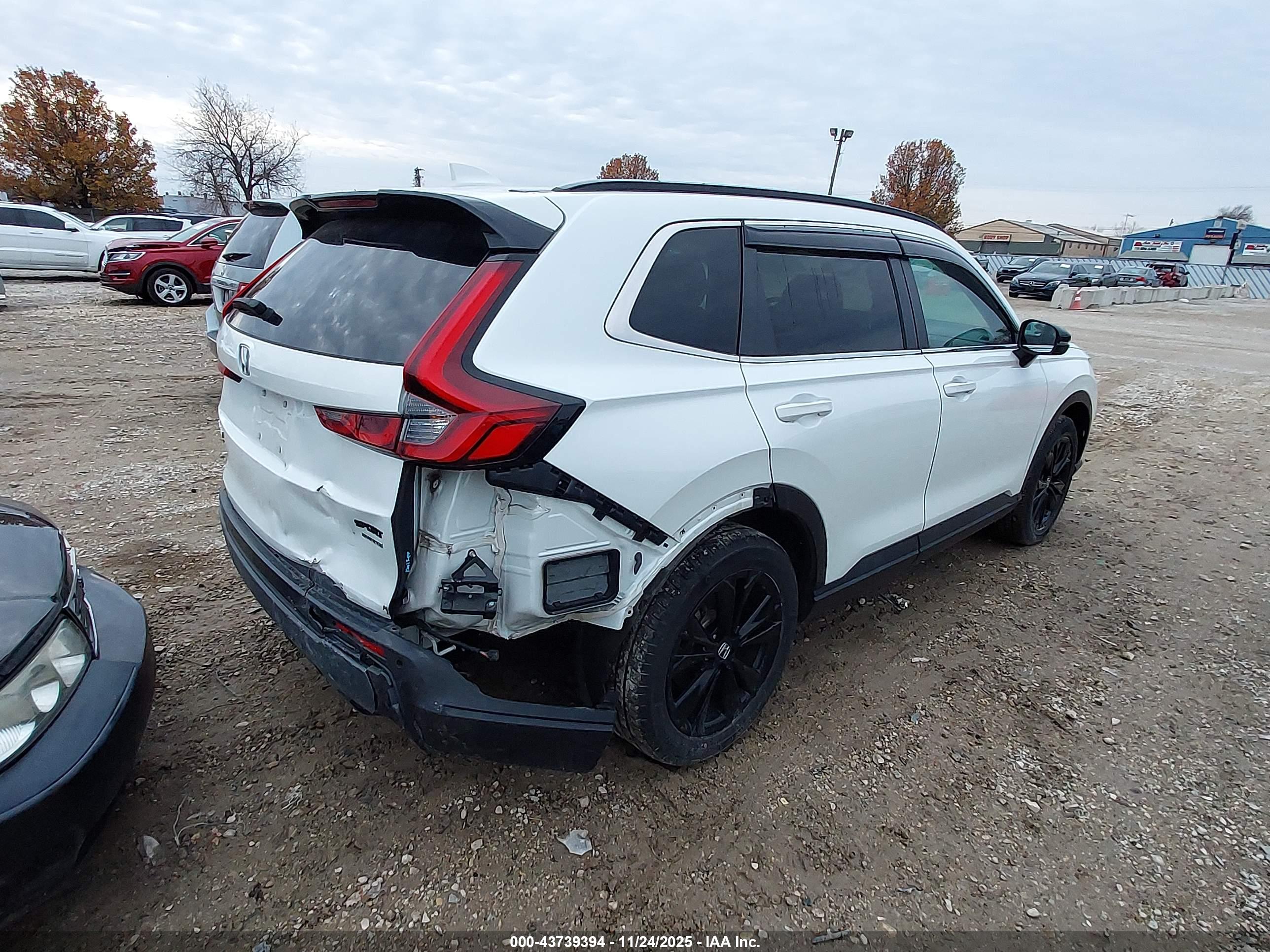 HONDA CR-V image 4