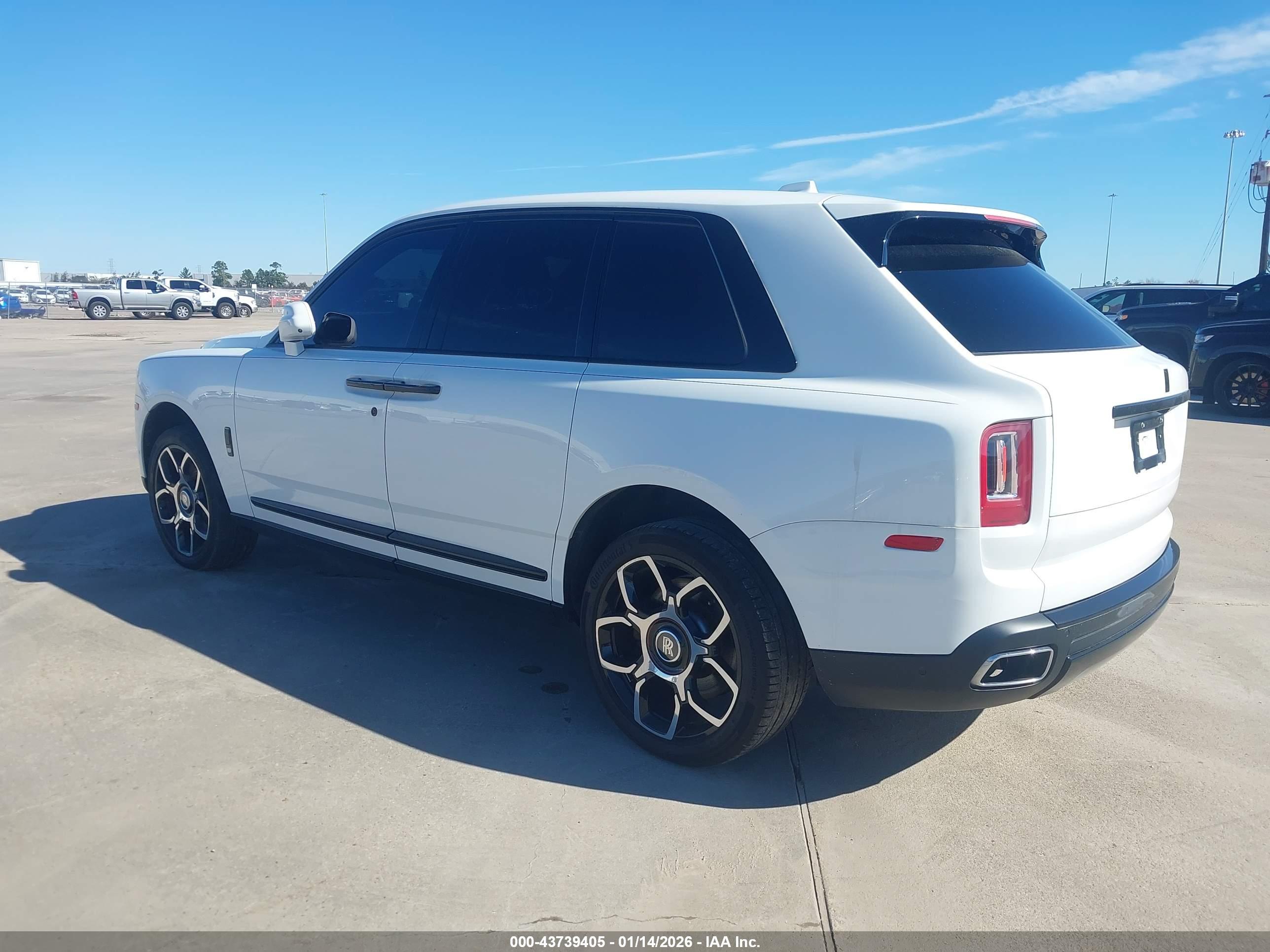 ROLLS-ROYCE CULLINAN image 3