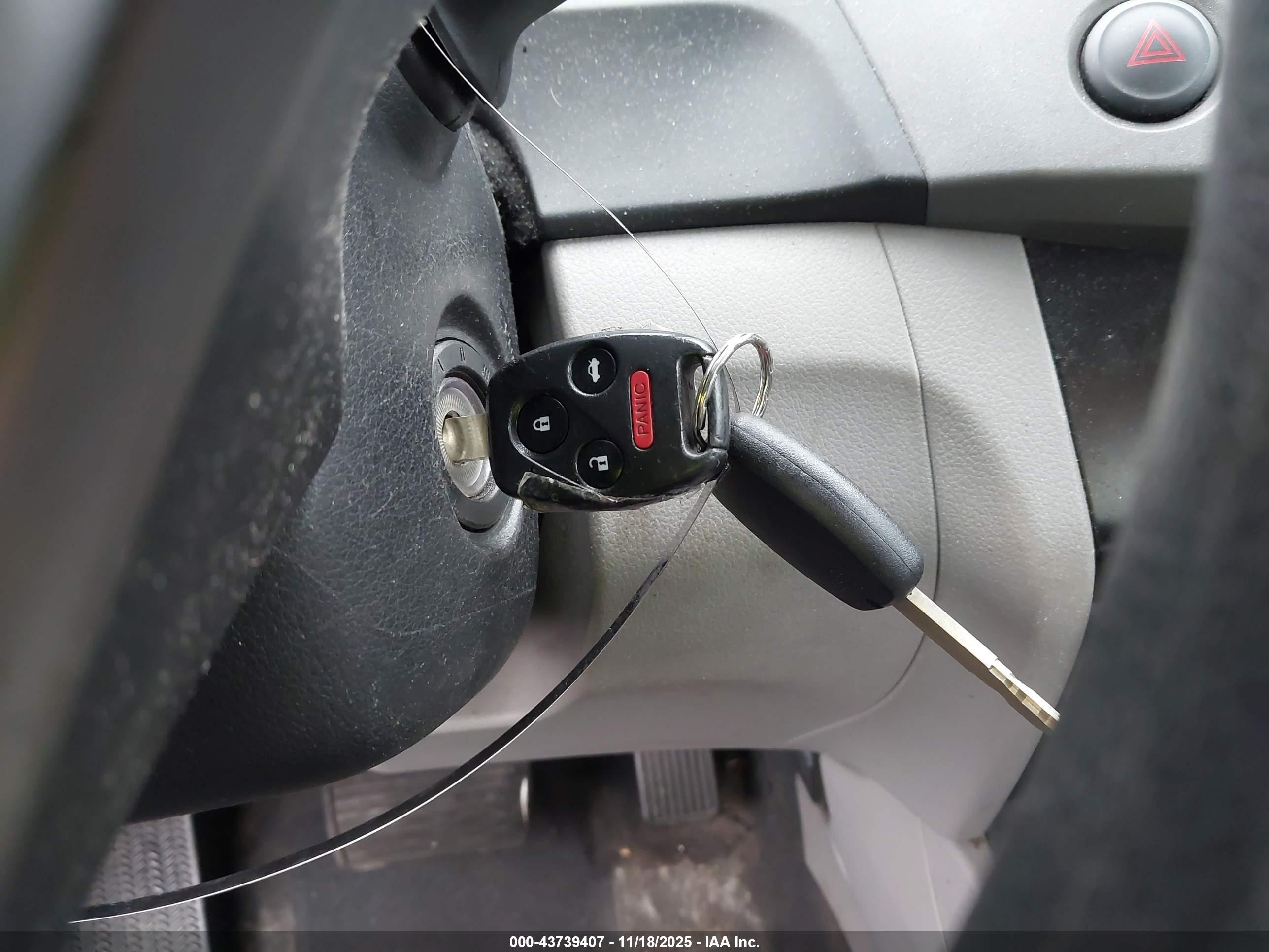 HONDA CIVIC image 11