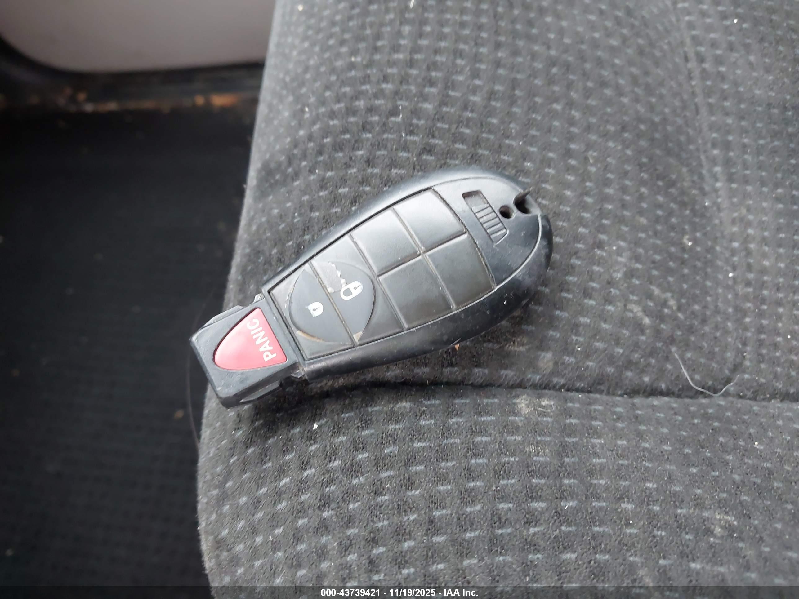 DODGE GRAND image 11