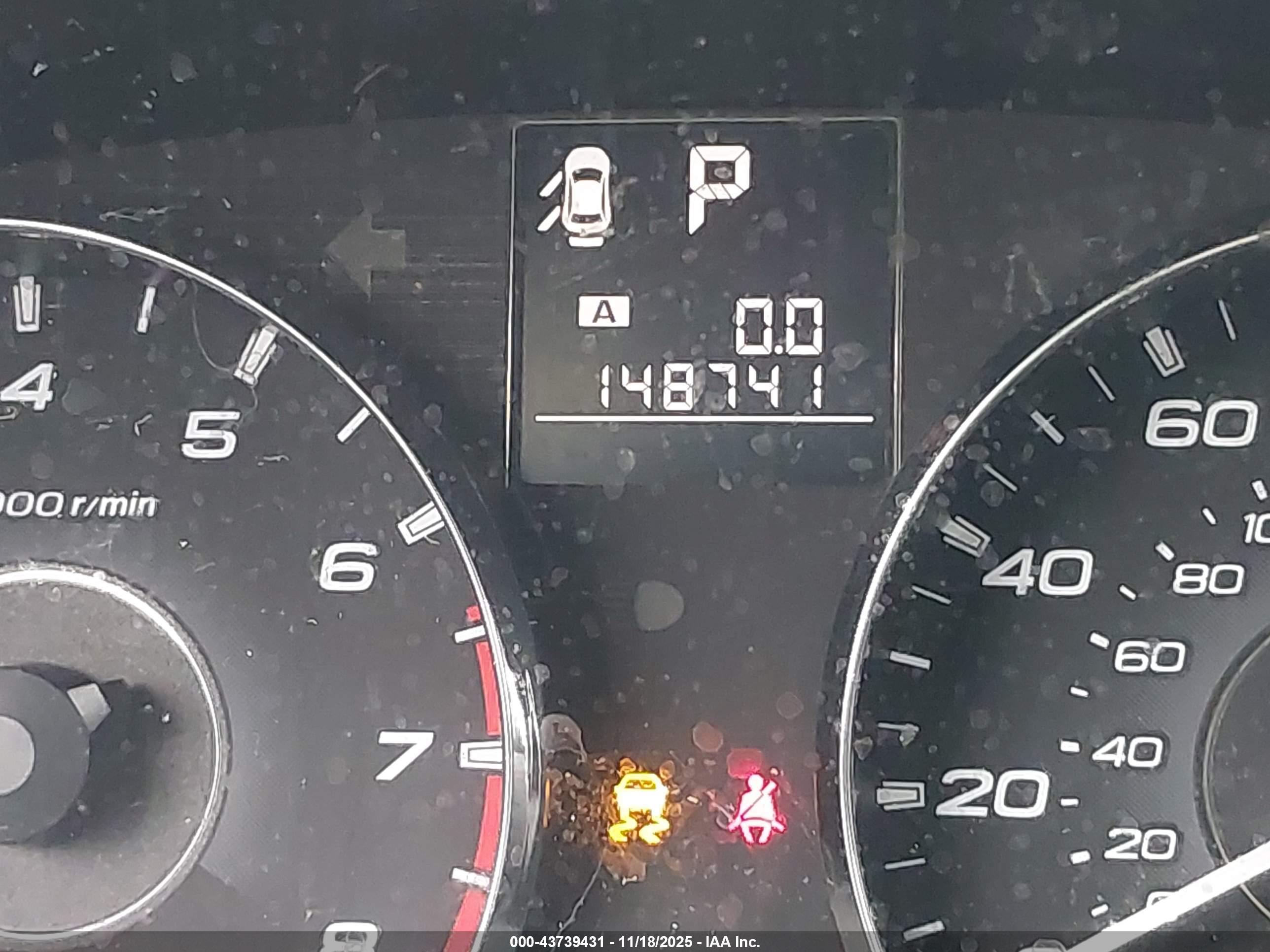 SUBARU OUTBACK image 7