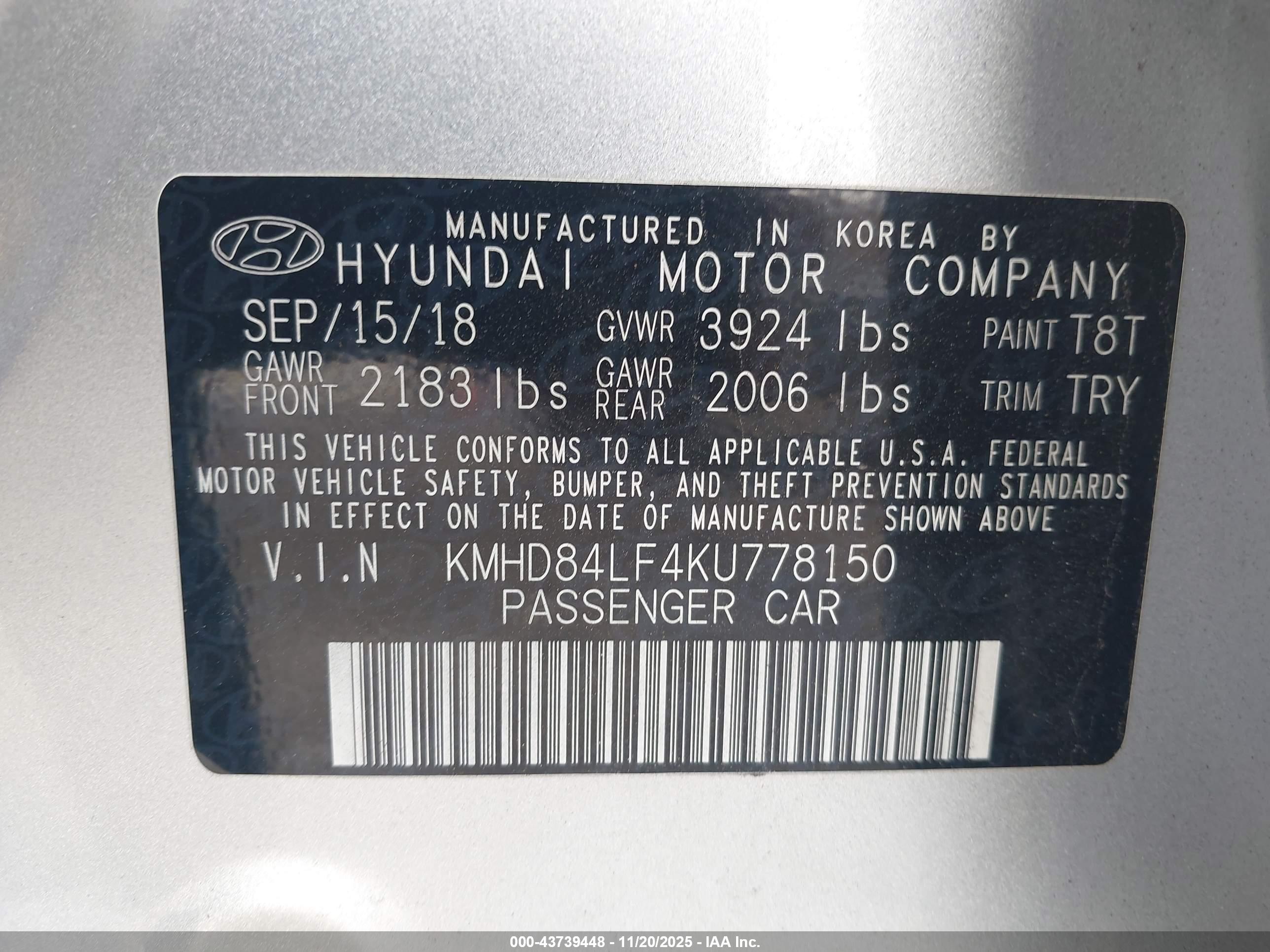 HYUNDAI ELANTRA image 9