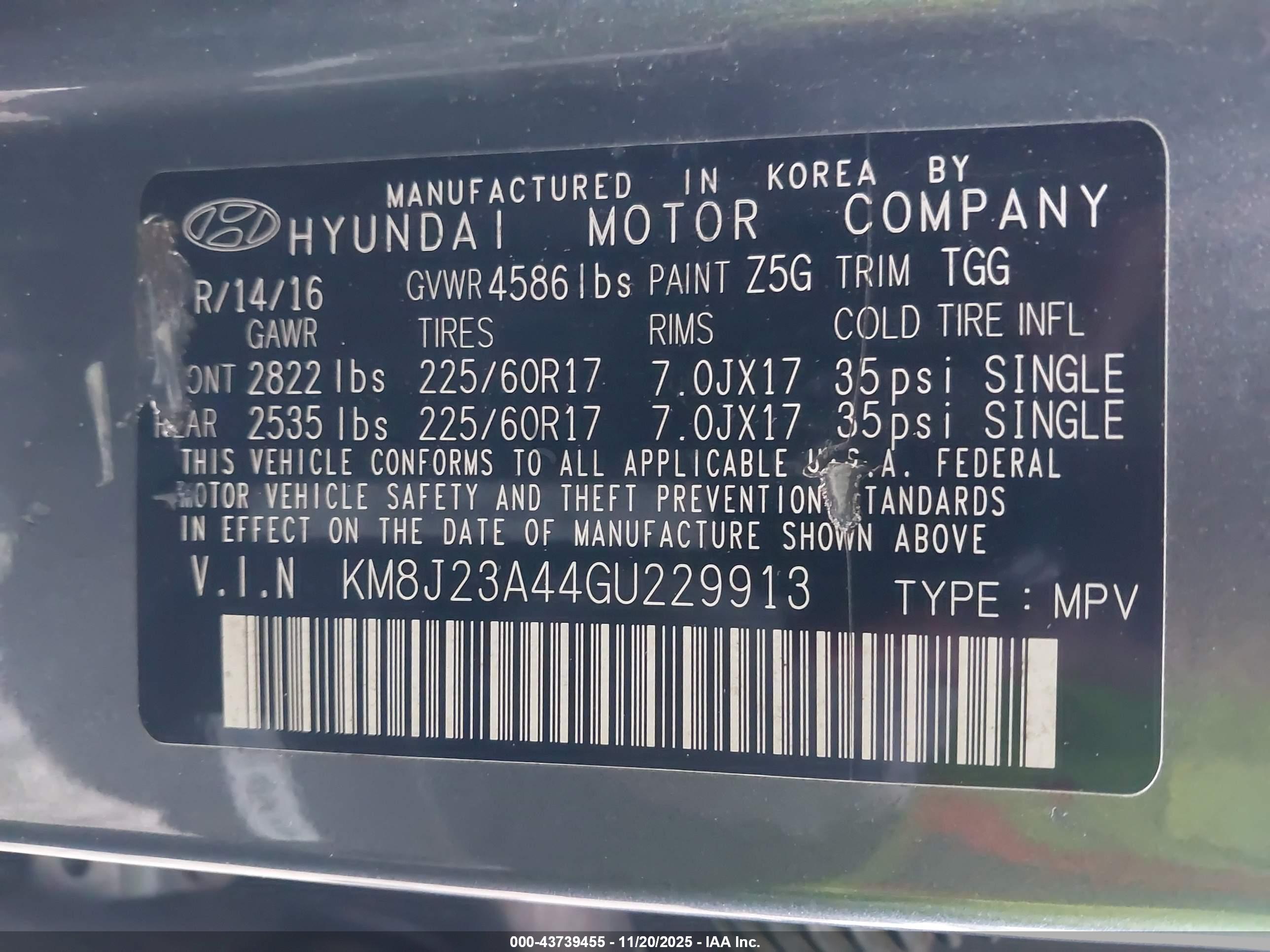 HYUNDAI TUCSON image 9
