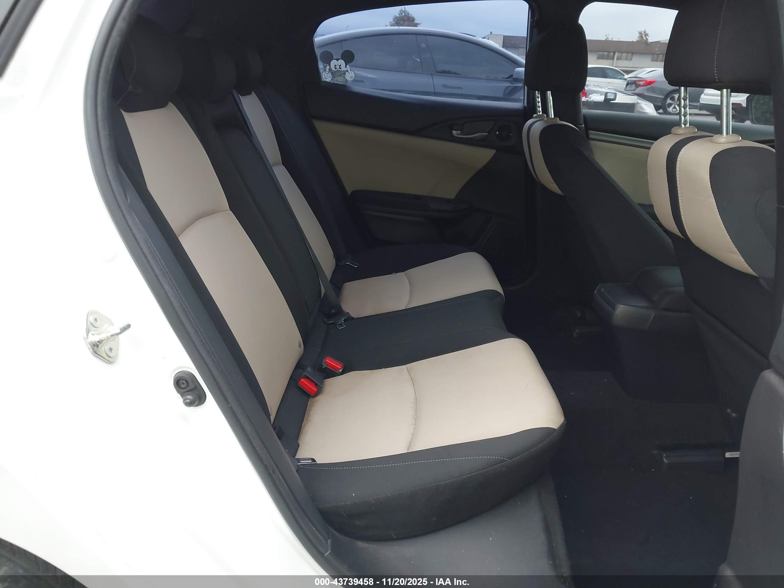 HONDA CIVIC image 8