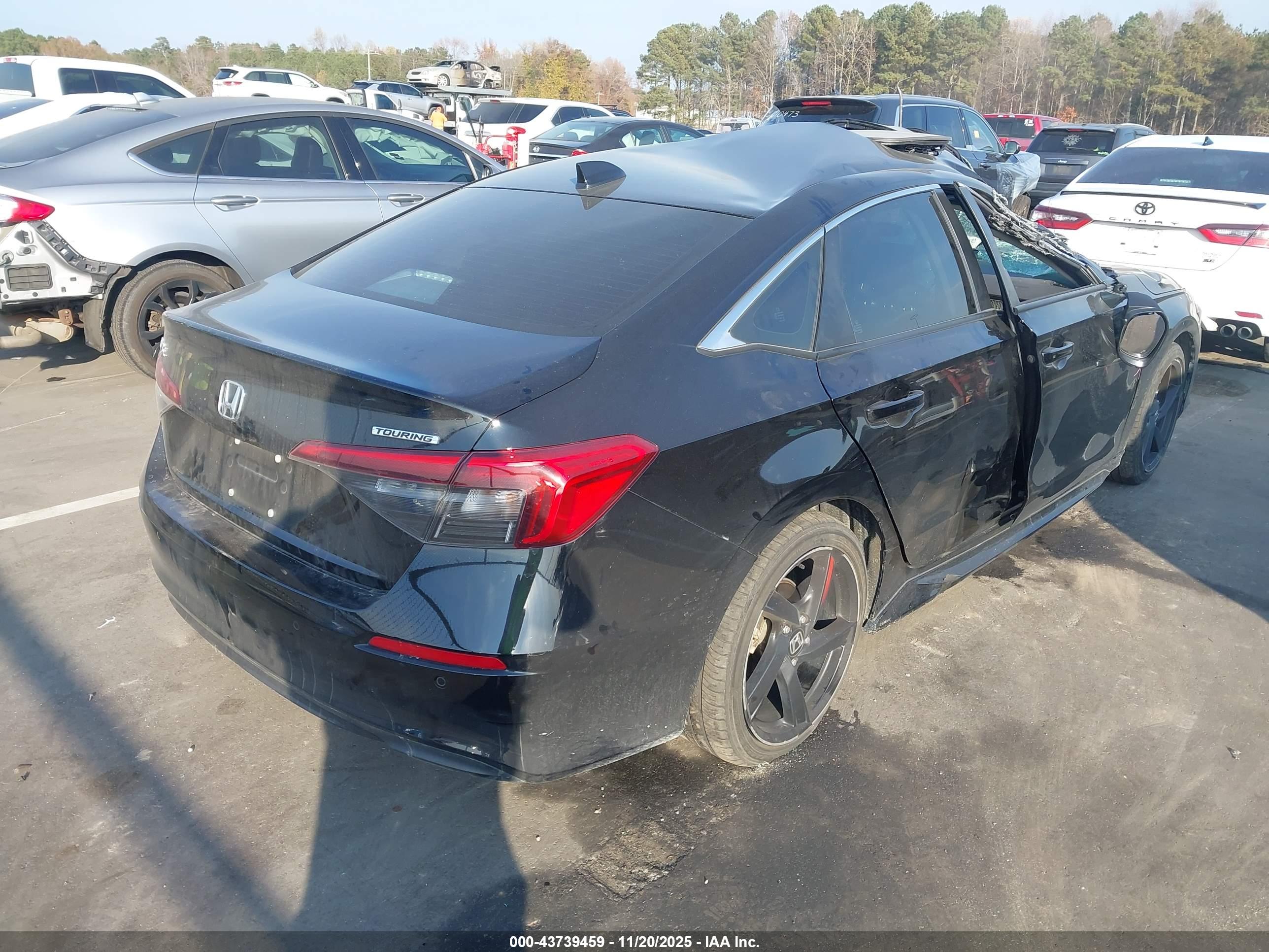 HONDA CIVIC image 4