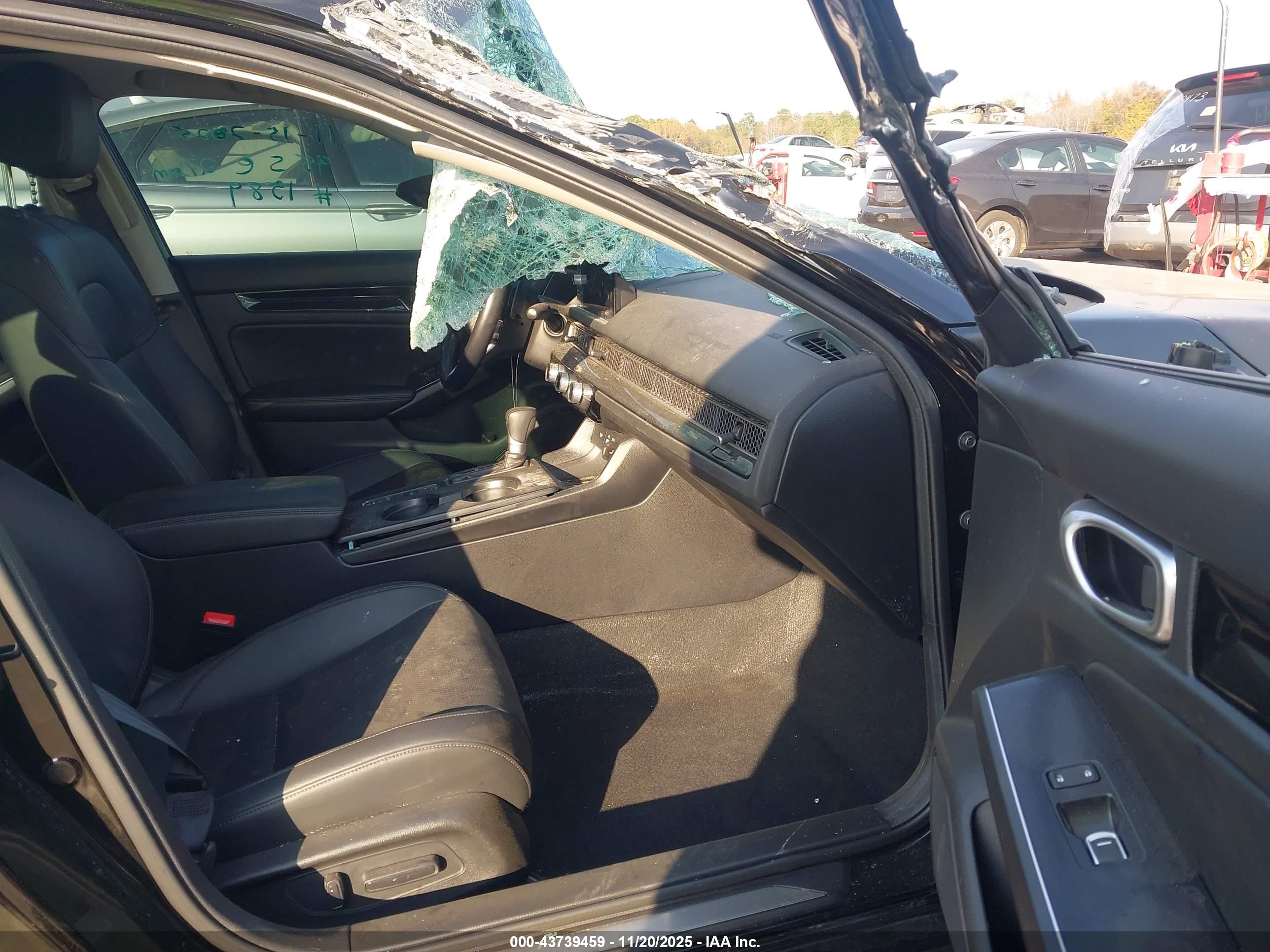 HONDA CIVIC image 5