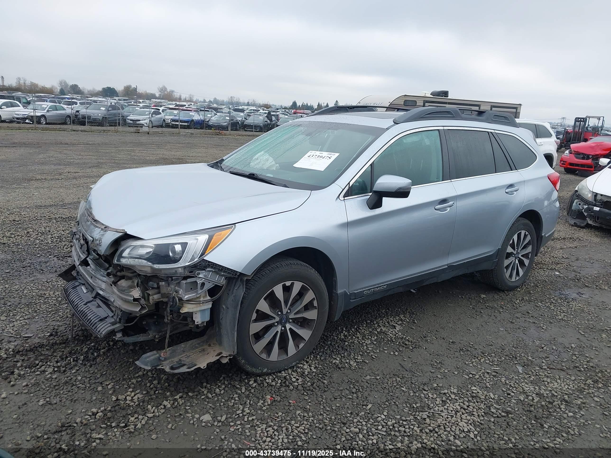 SUBARU OUTBACK image 2