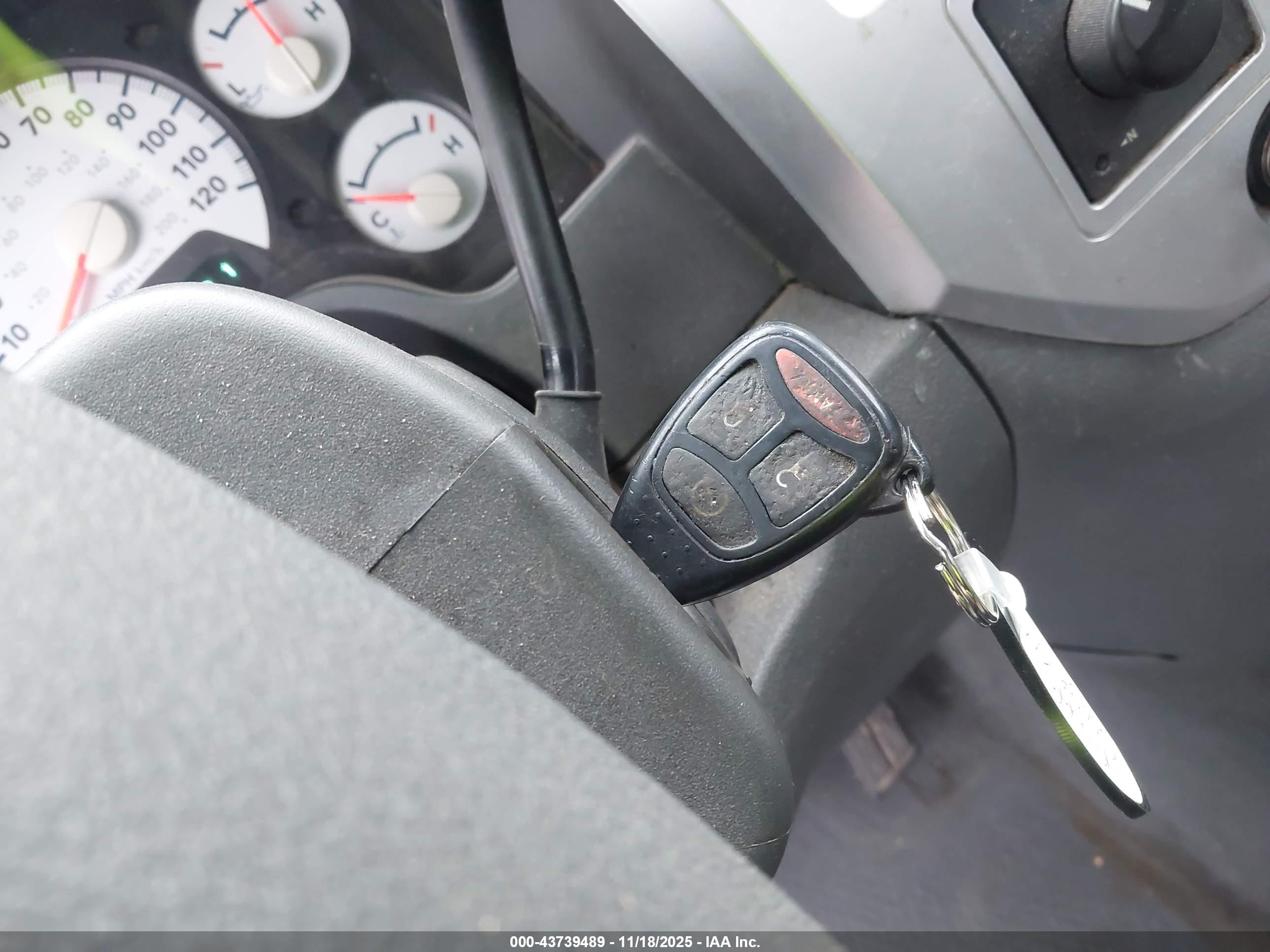 DODGE RAM image 11