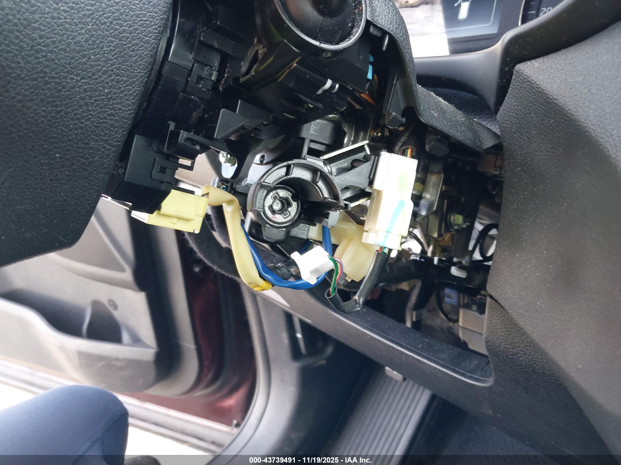 KIA SORENTO image 6
