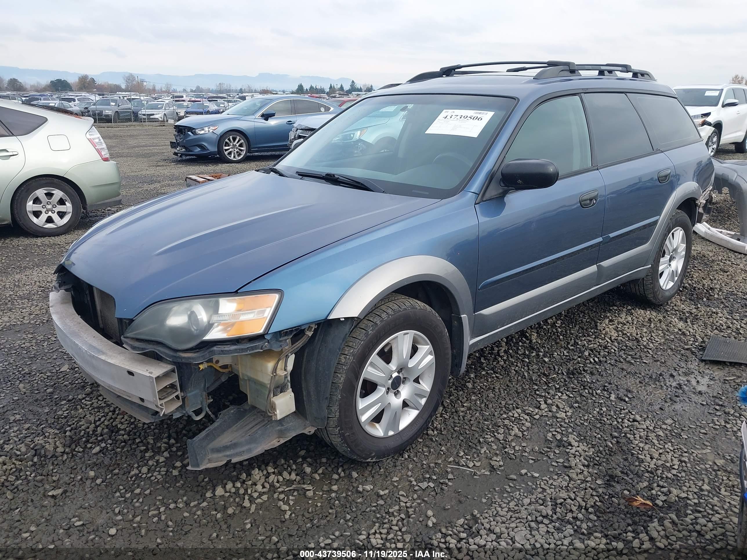 SUBARU OUTBACK image 2