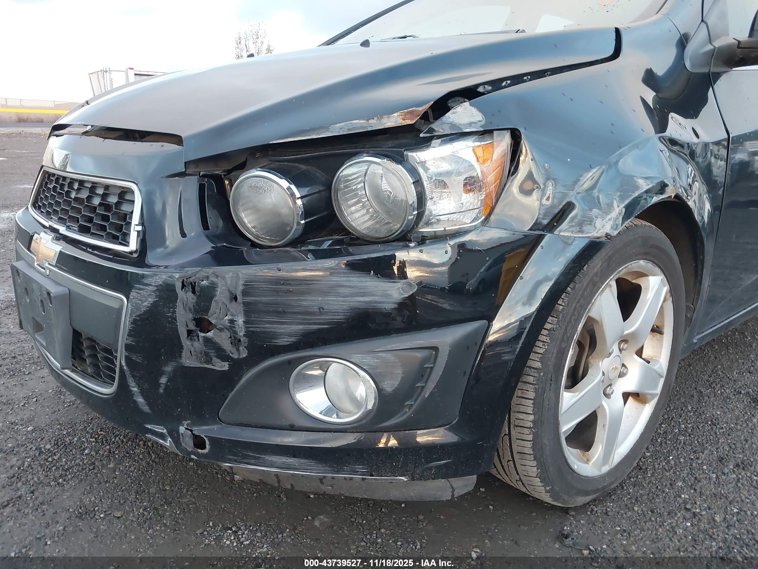 CHEVROLET SONIC image 6