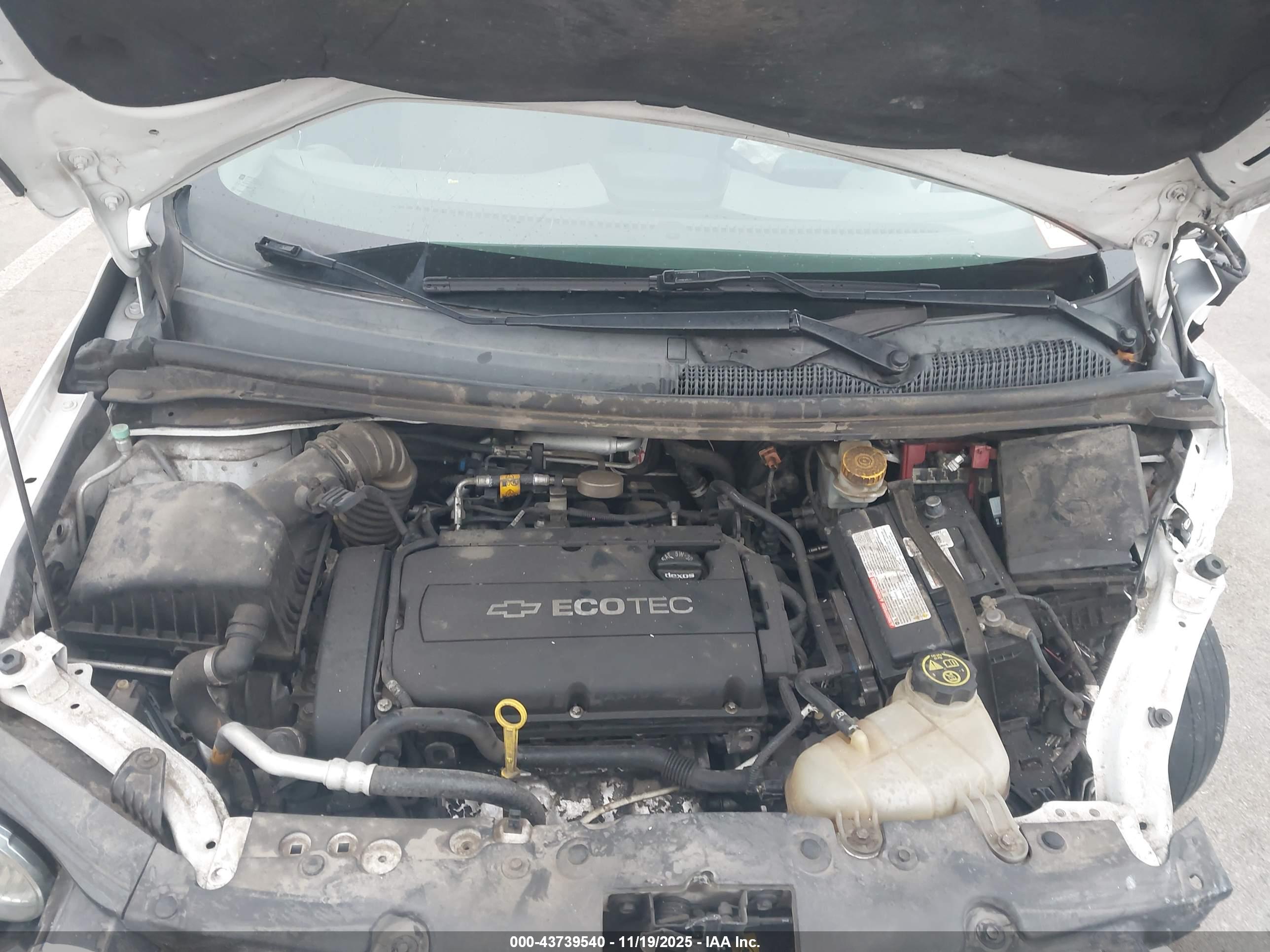 CHEVROLET SONIC image 10