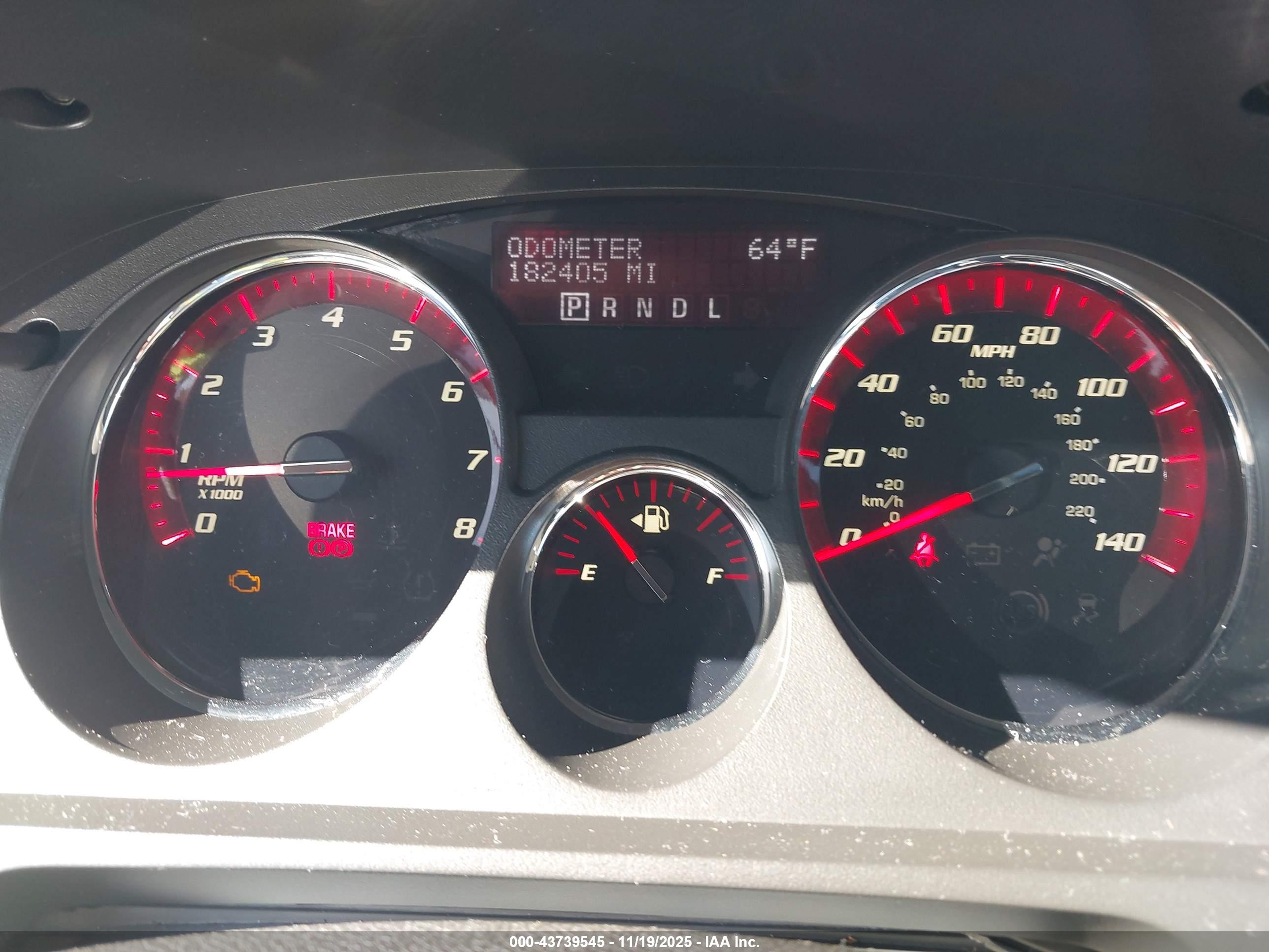 GMC ACADIA image 7