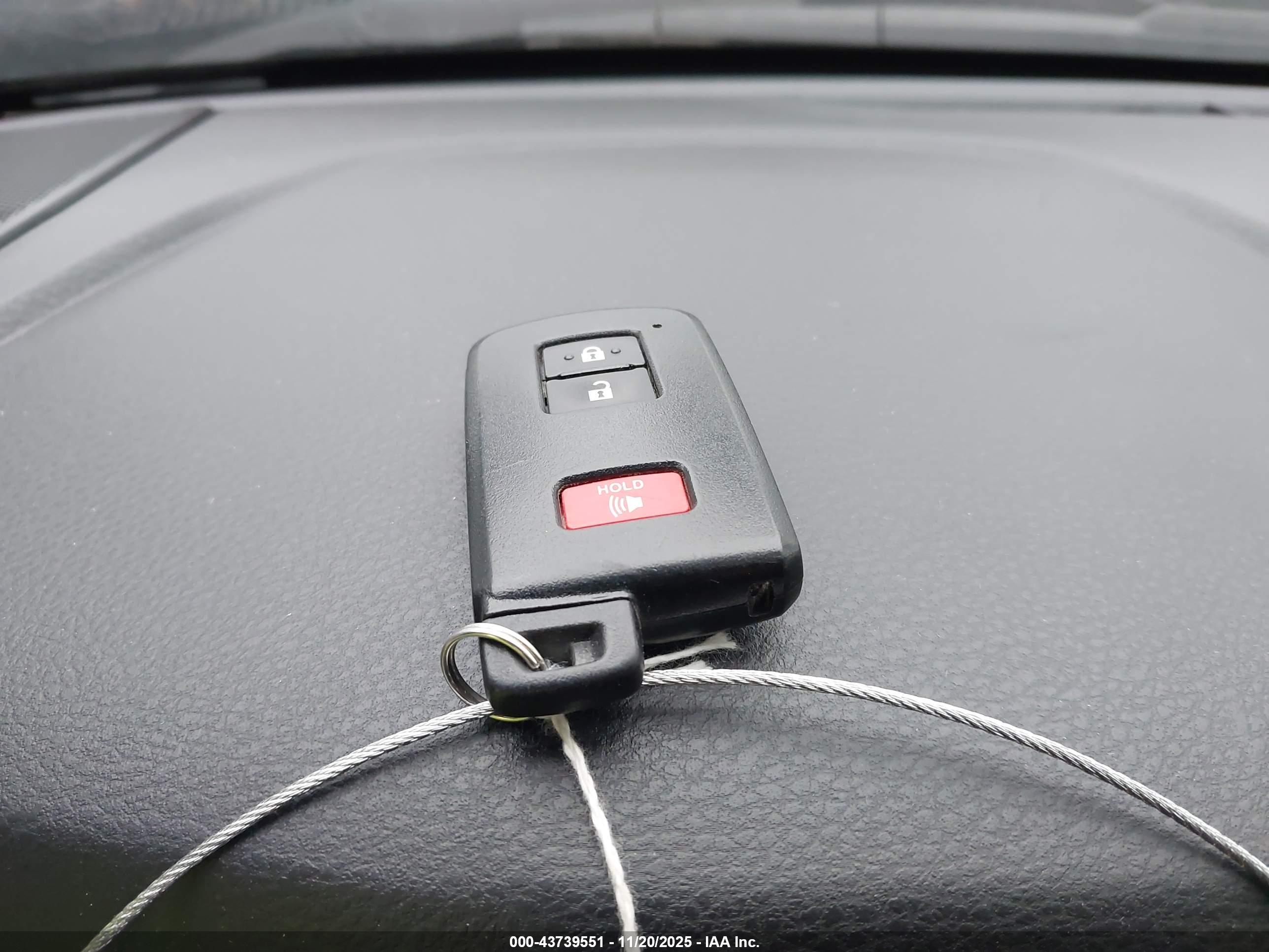 TOYOTA TACOMA image 11