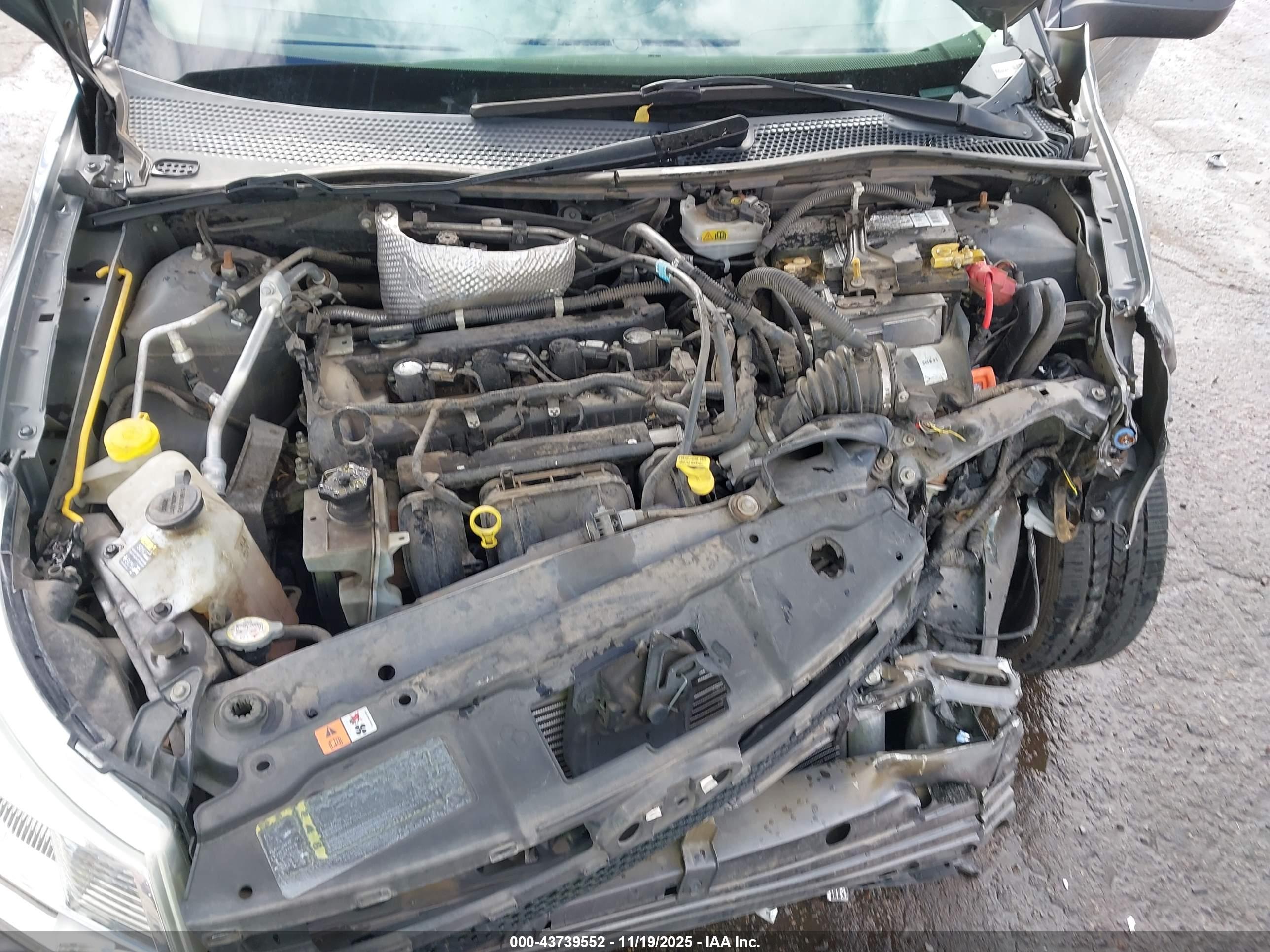 FORD FOCUS image 10