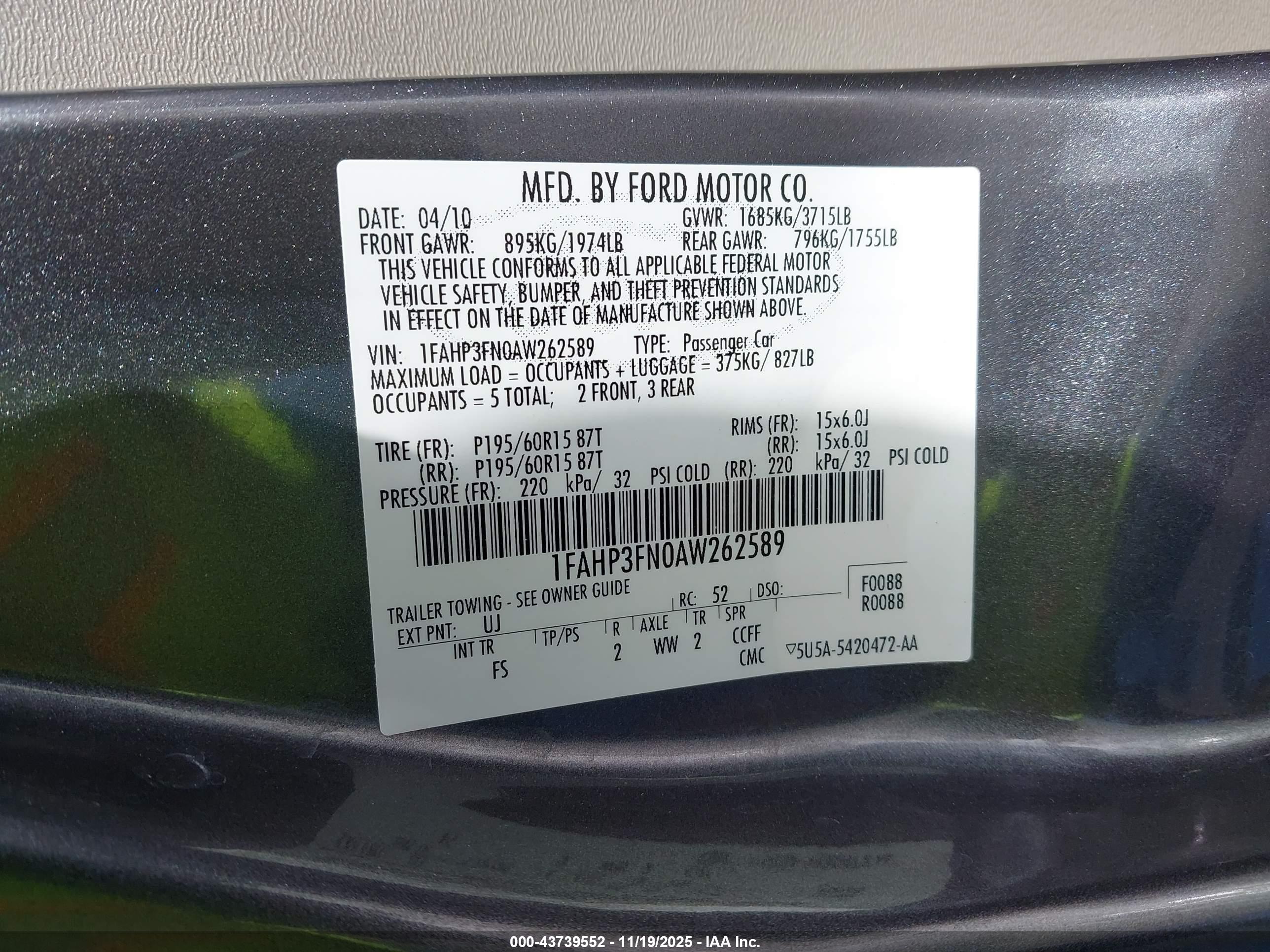 FORD FOCUS image 9