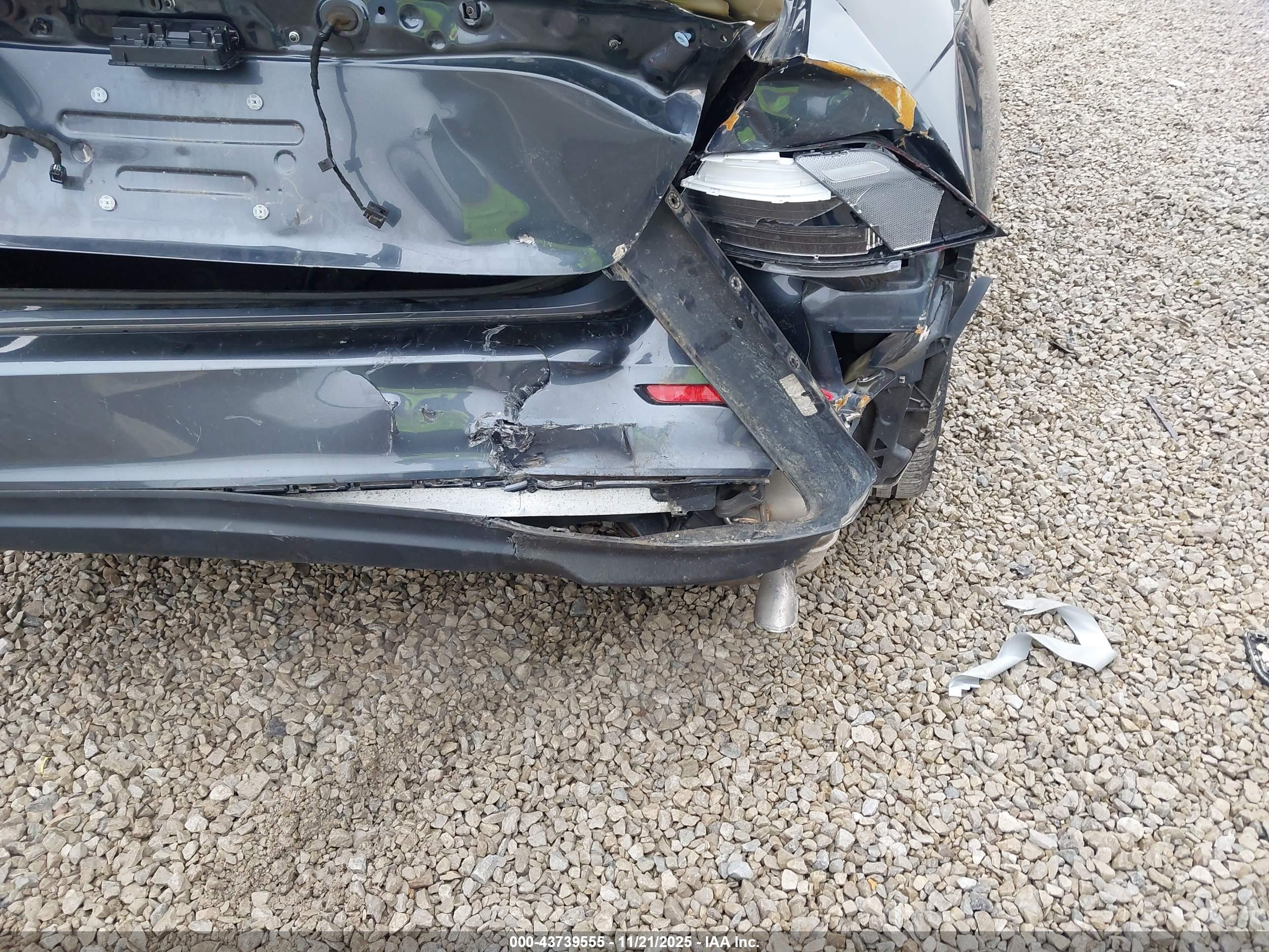 HONDA ACCORD image 6