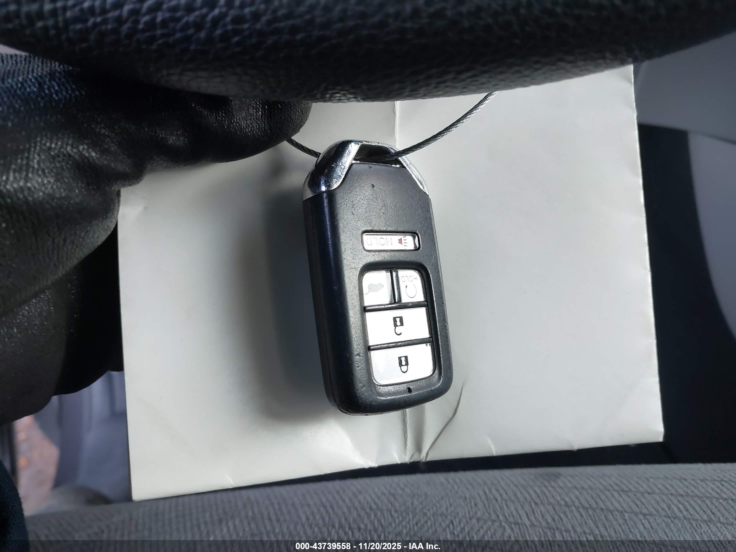HONDA PILOT image 11