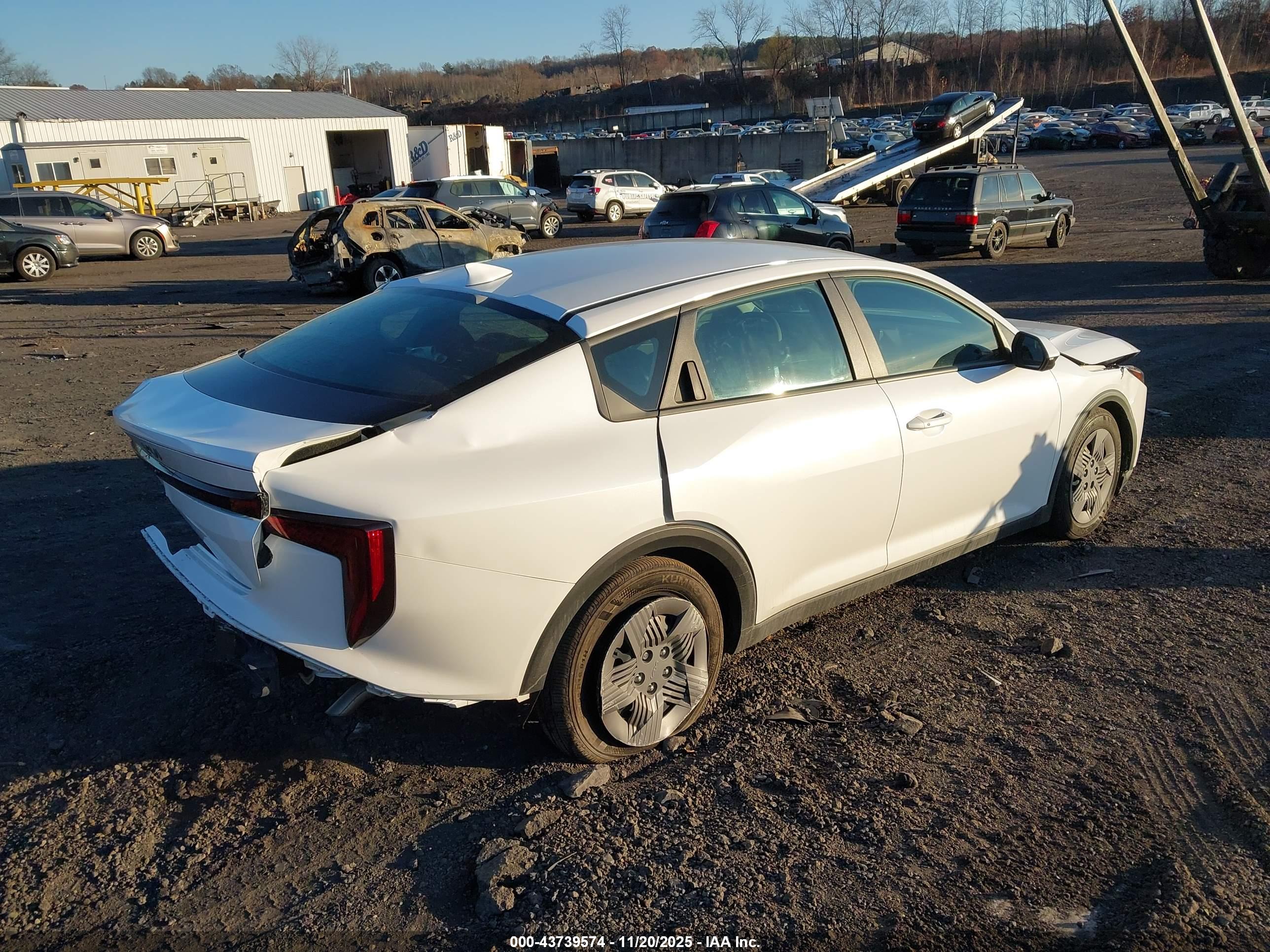 KIA K4 image 4