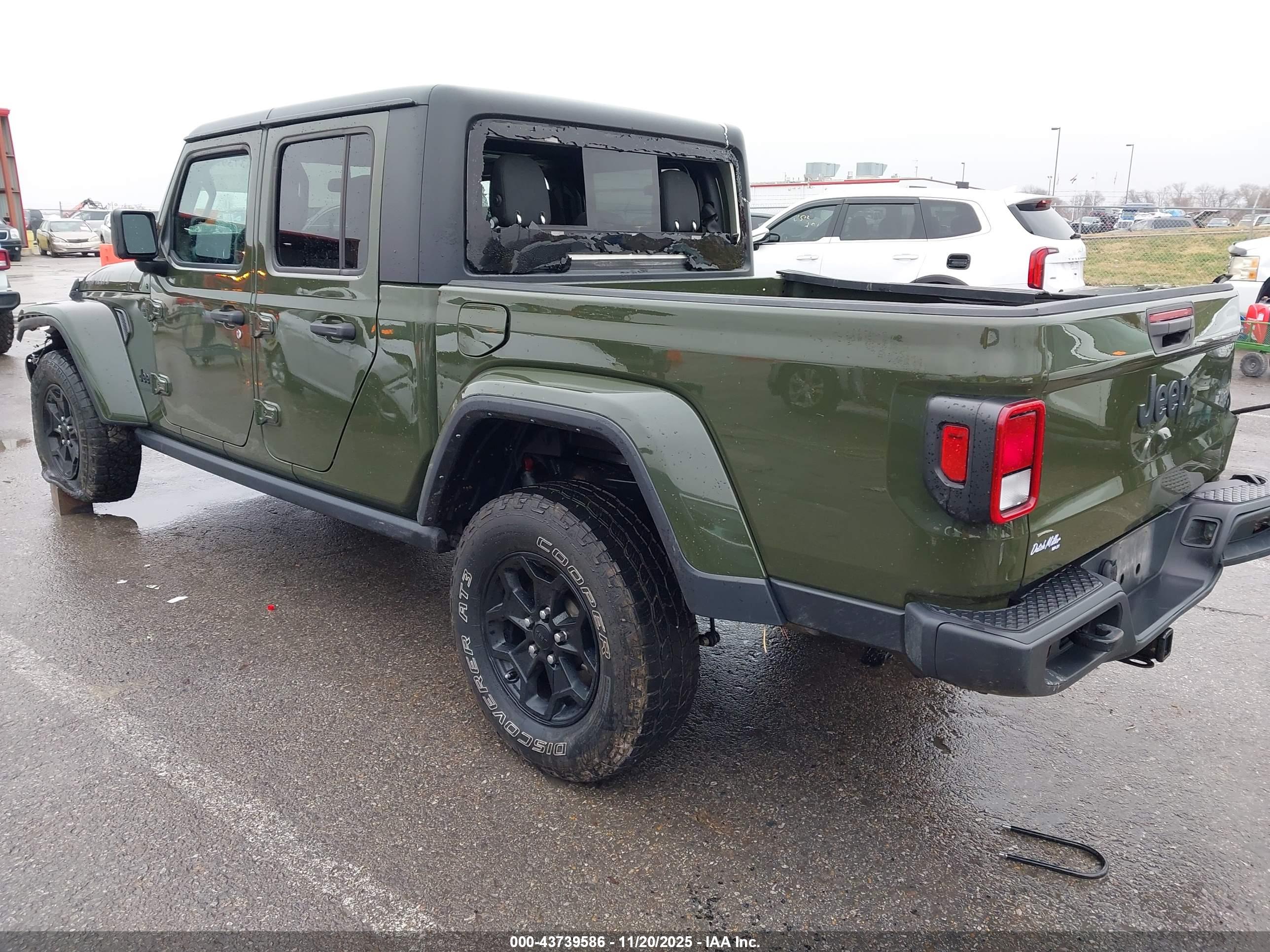 JEEP GLADIATOR image 3