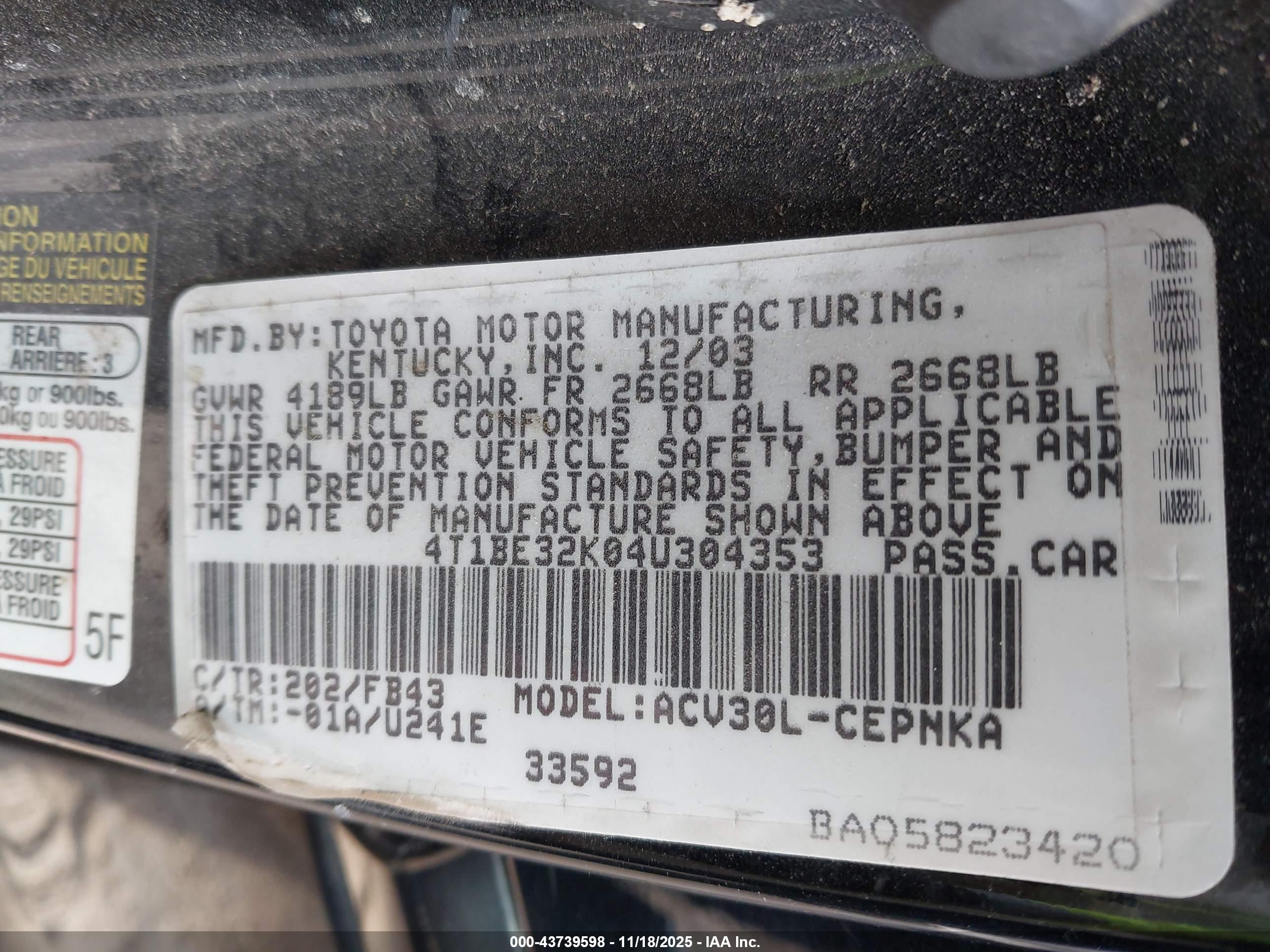 TOYOTA CAMRY image 9