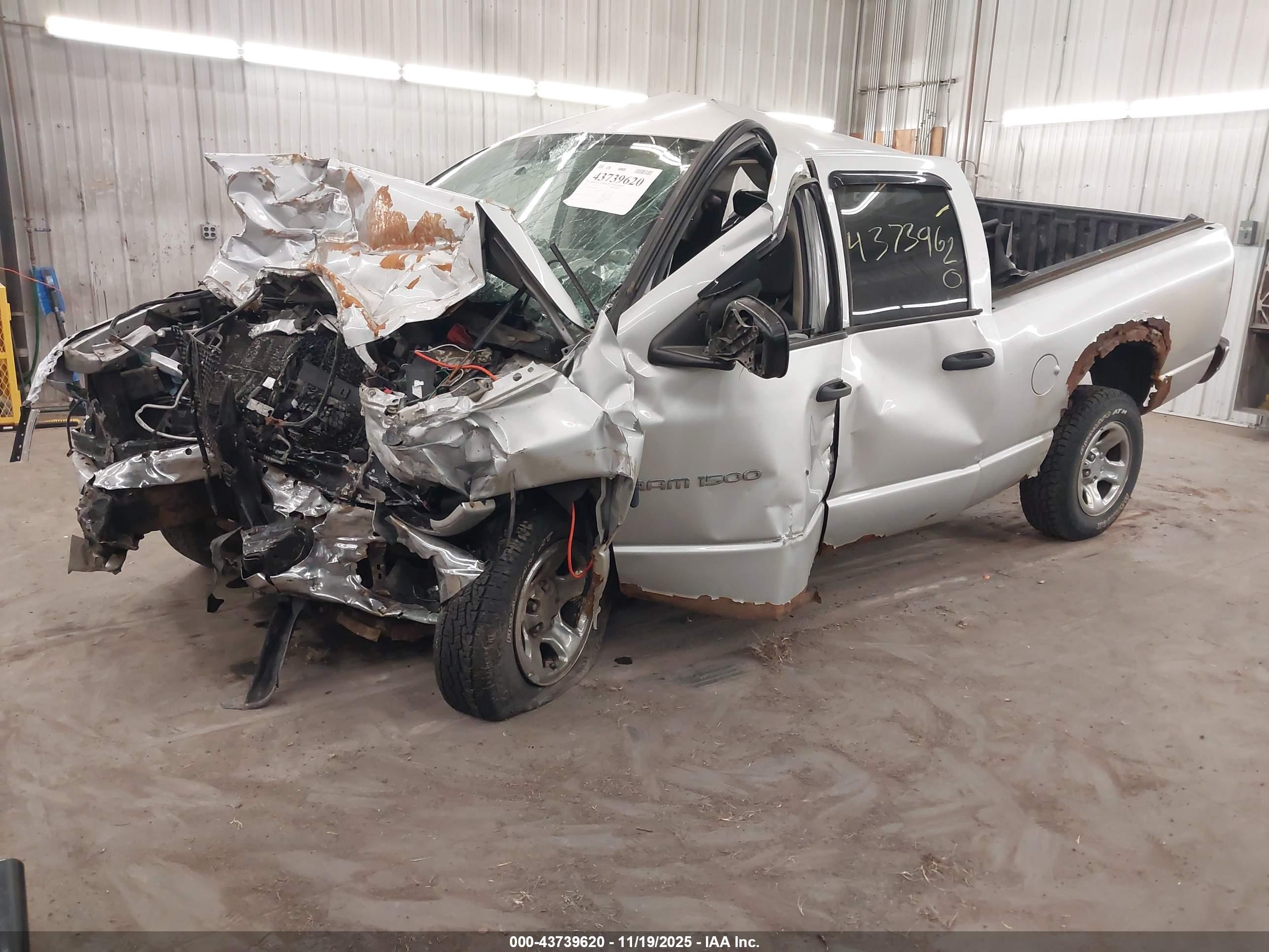 DODGE RAM image 2