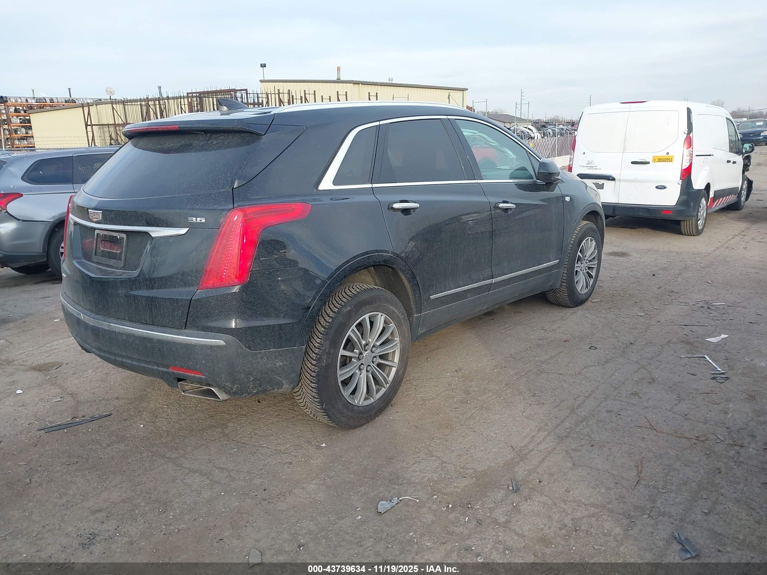 CADILLAC XT5 image 4