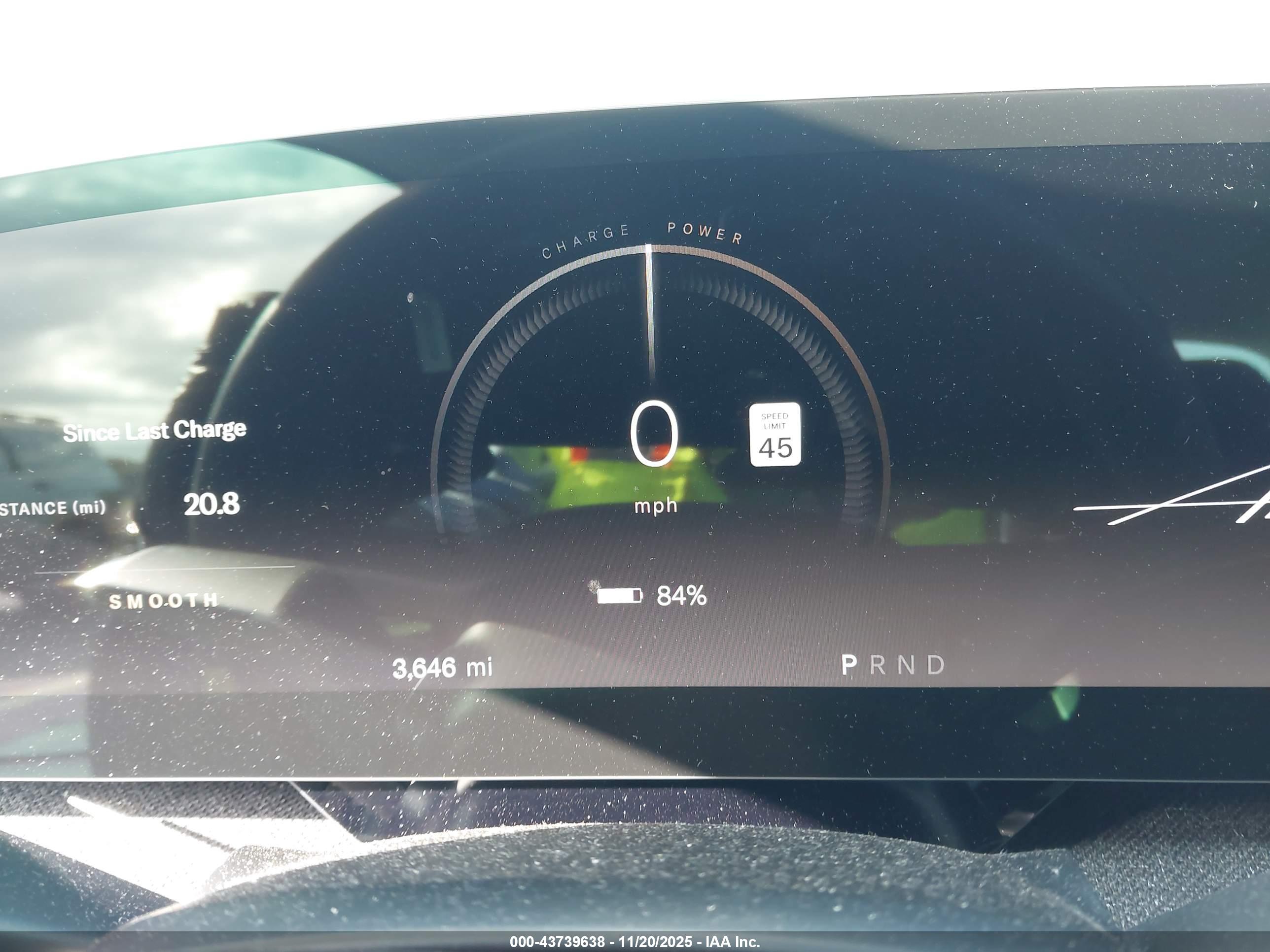 LUCID AIR image 7