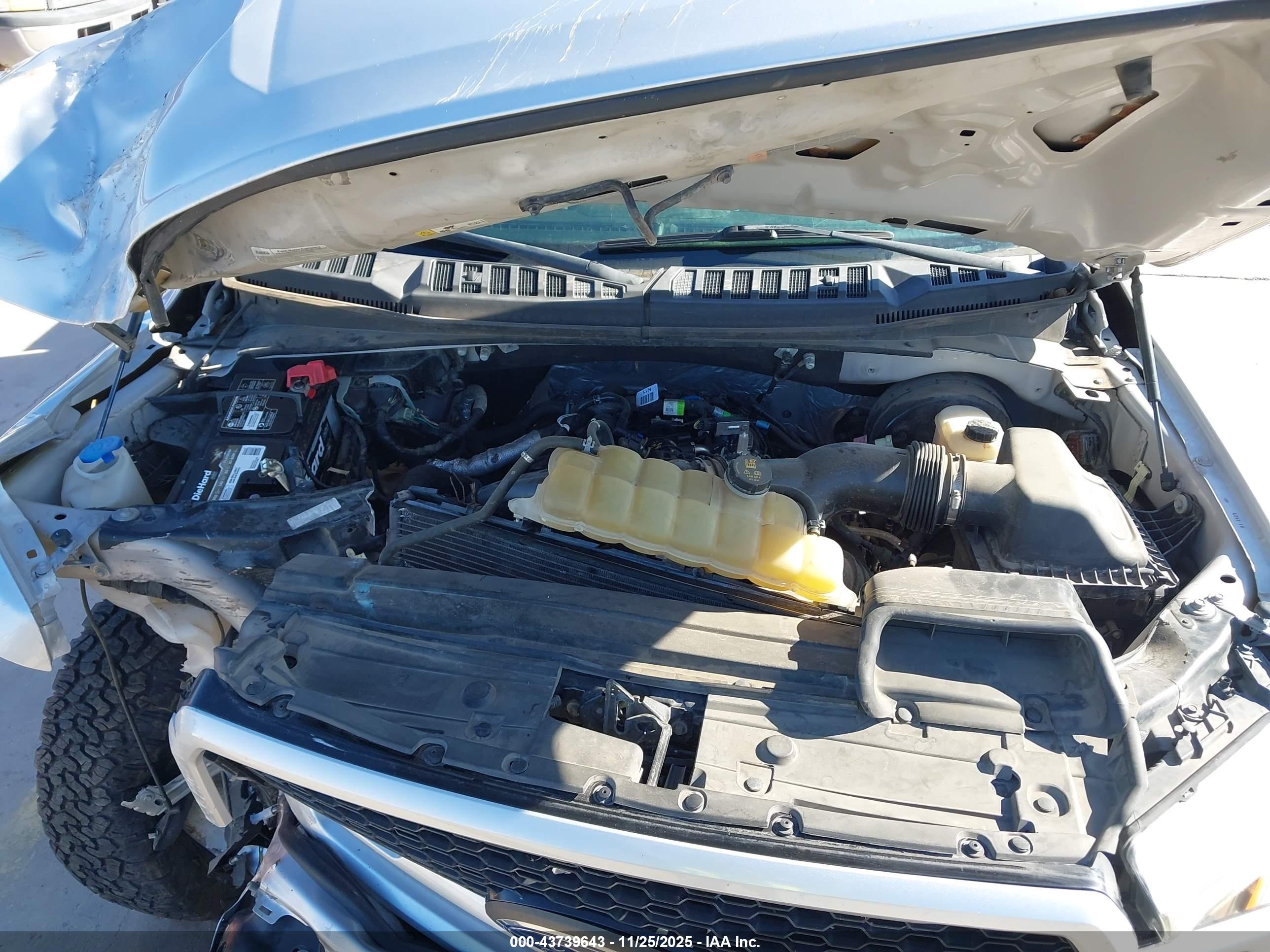 FORD F-150 image 10