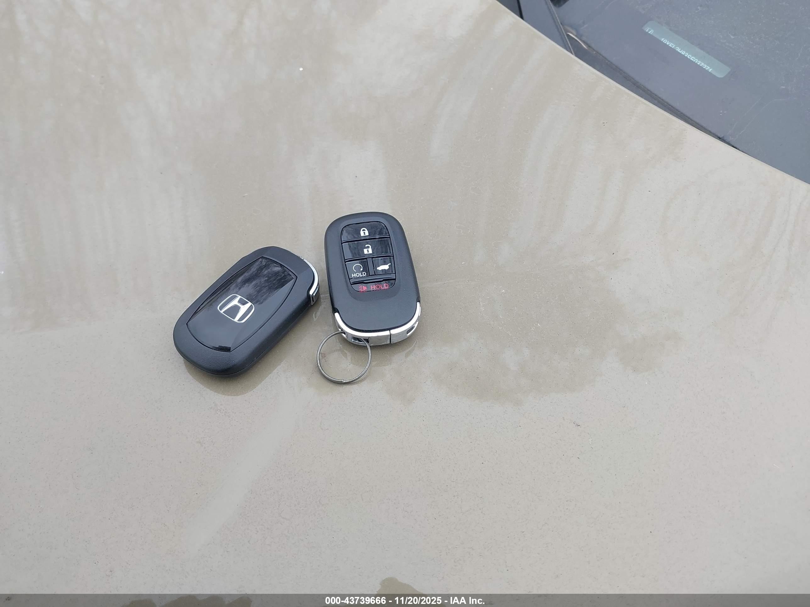 HONDA CIVIC image 11