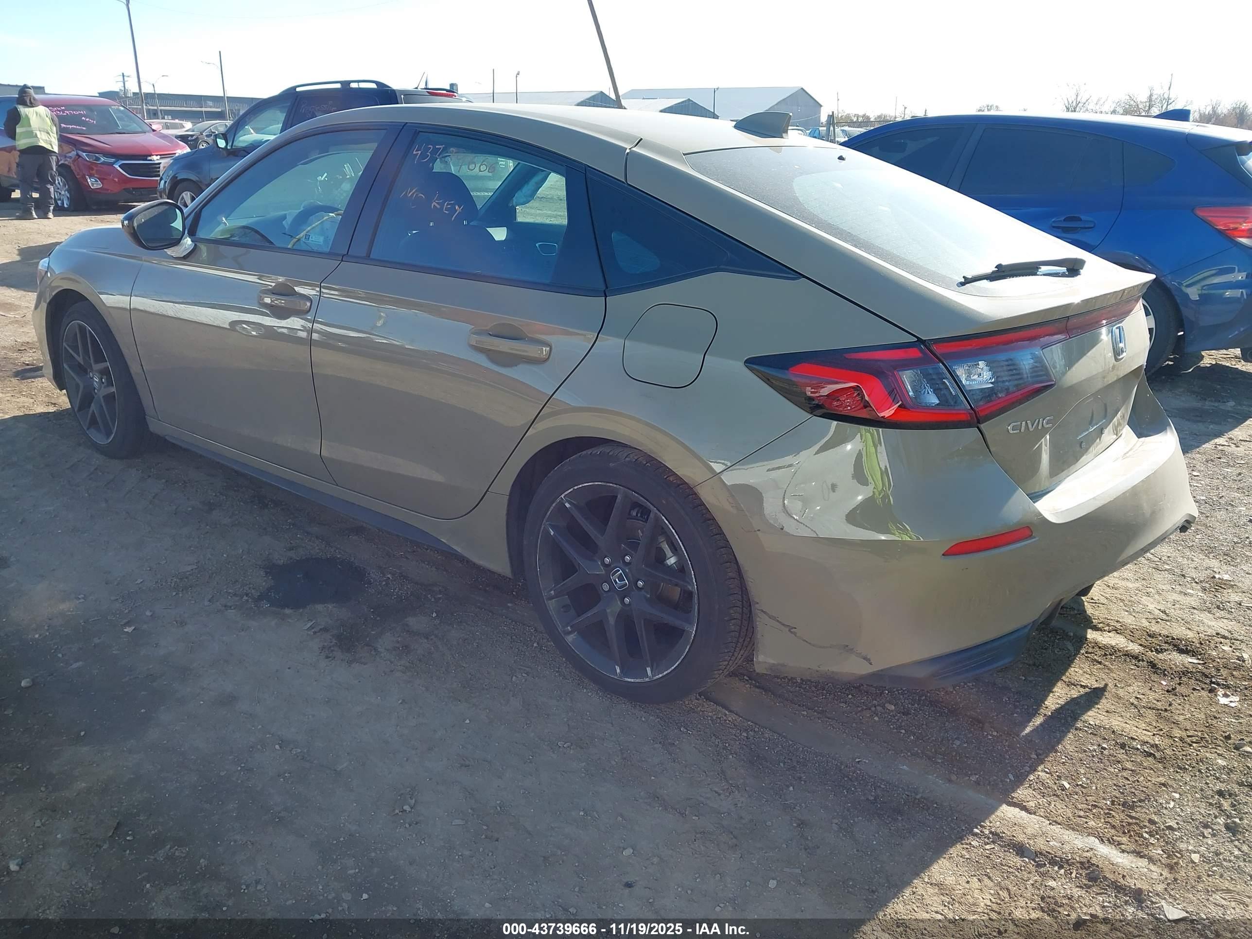 HONDA CIVIC image 3