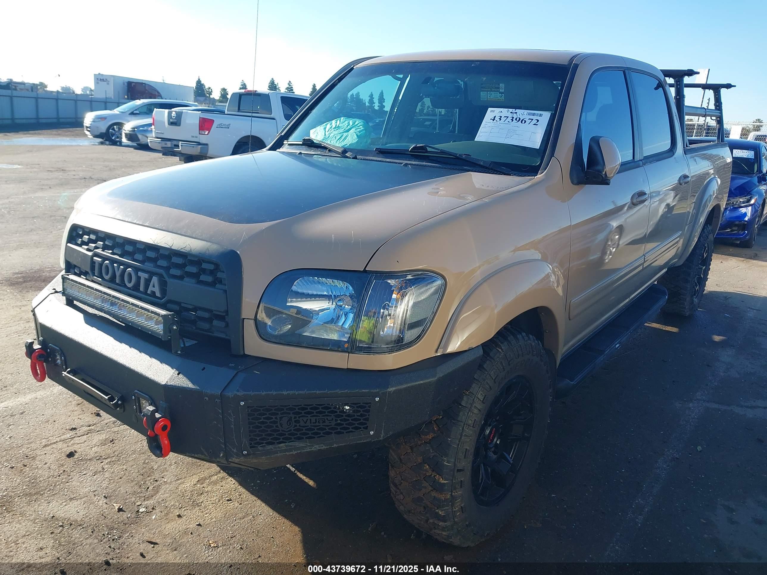 TOYOTA TUNDRA image 2