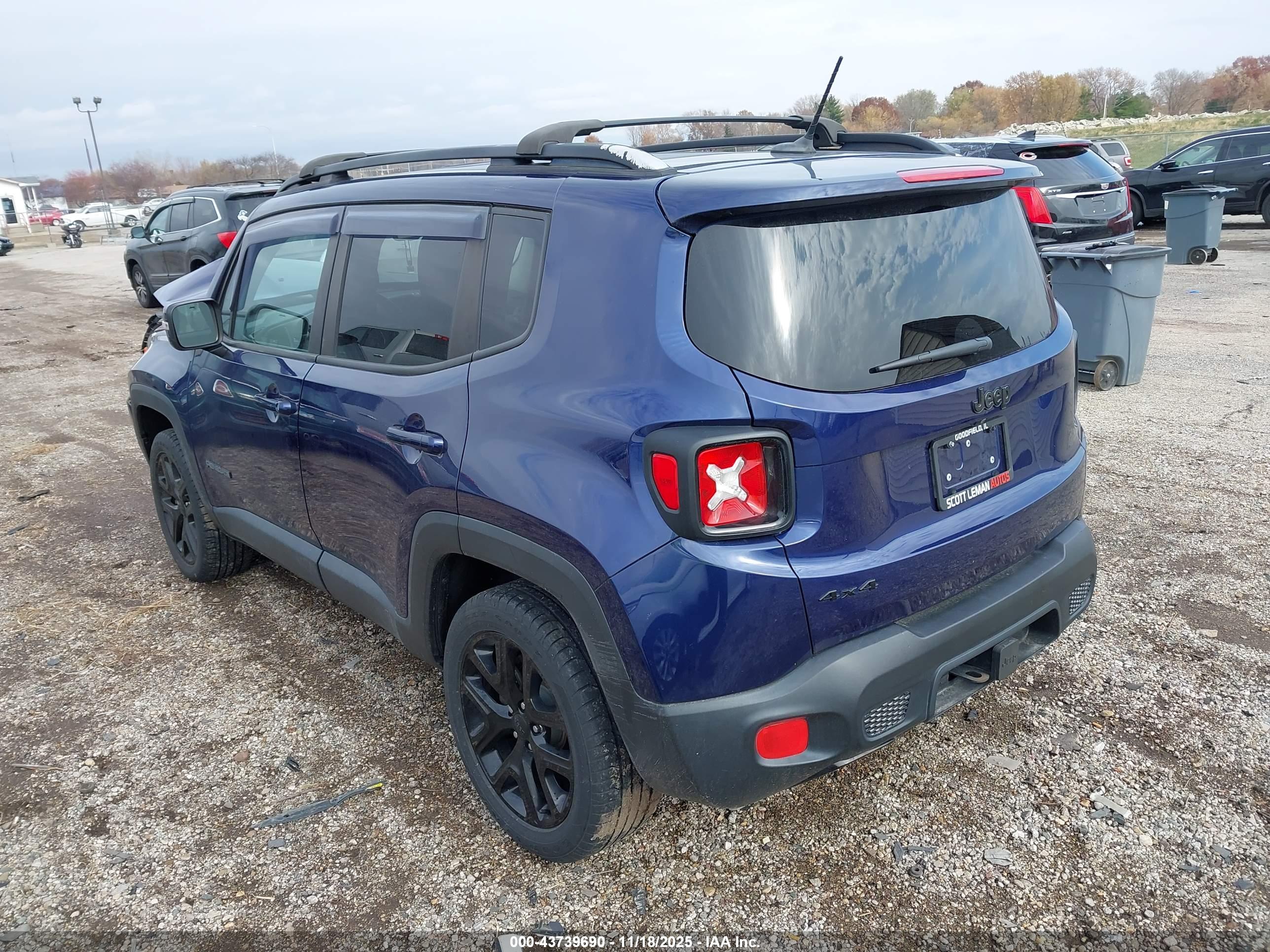 JEEP RENEGADE image 3