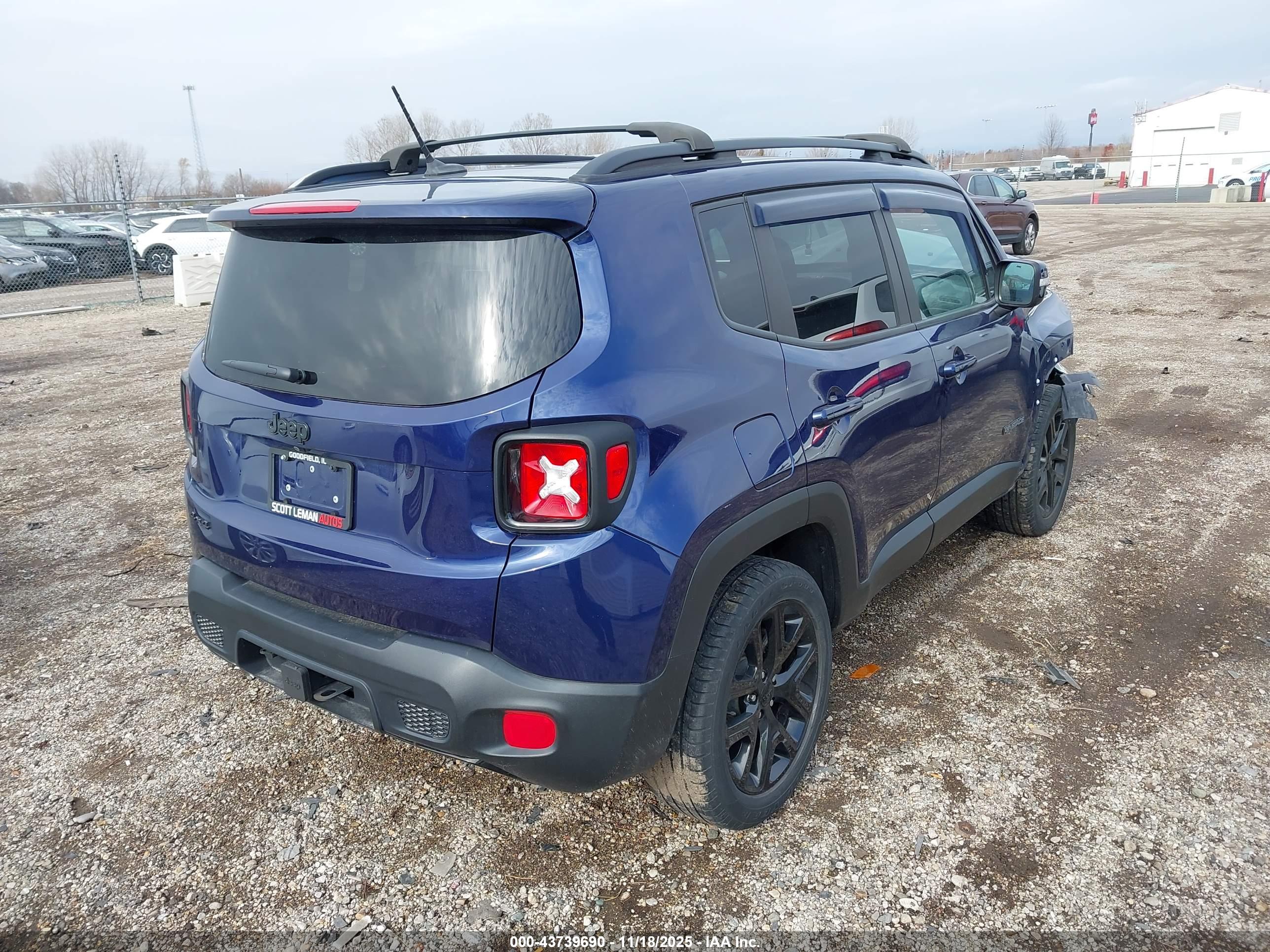 JEEP RENEGADE image 4