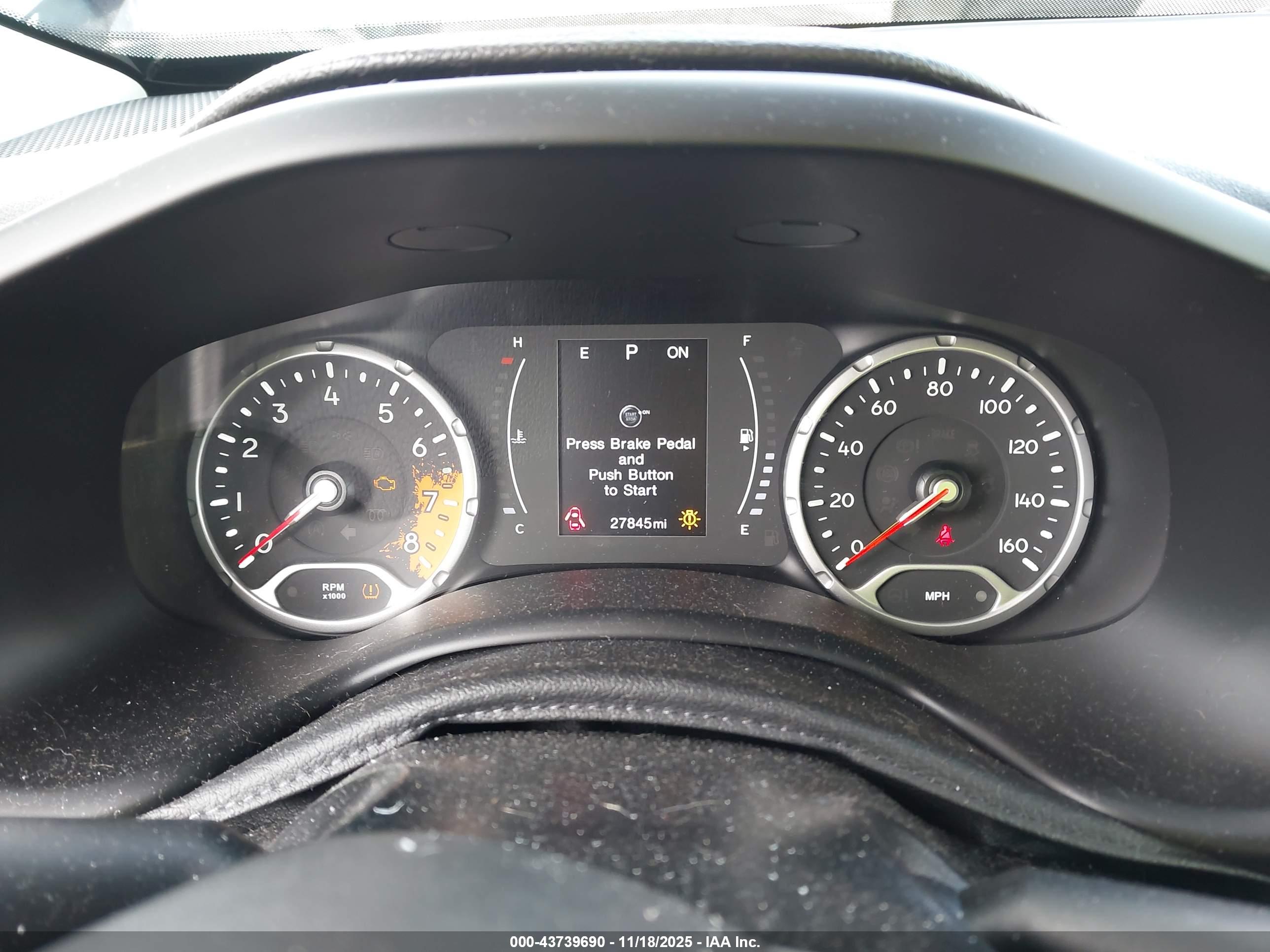 JEEP RENEGADE image 7