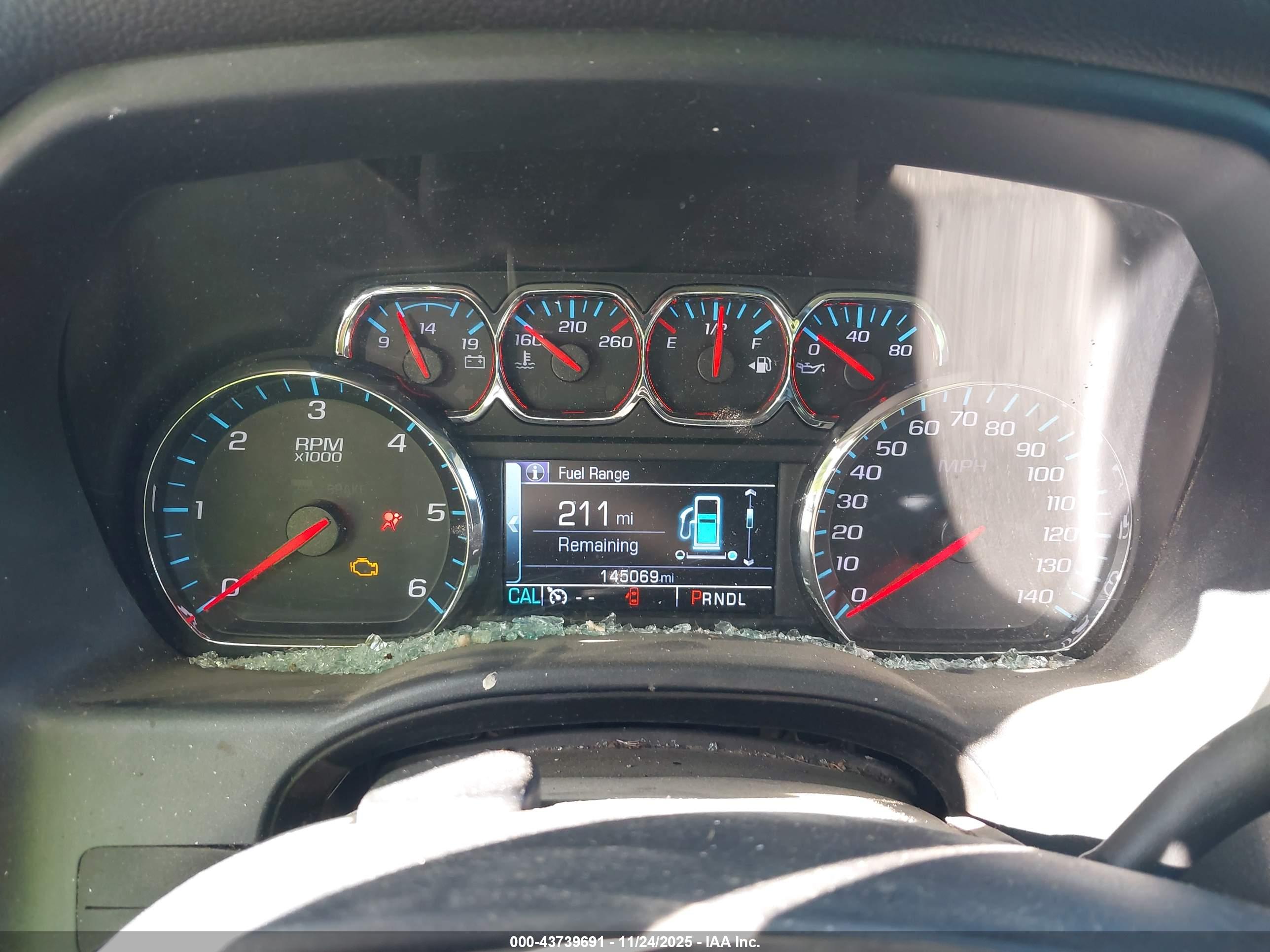 GMC SIERRA image 7
