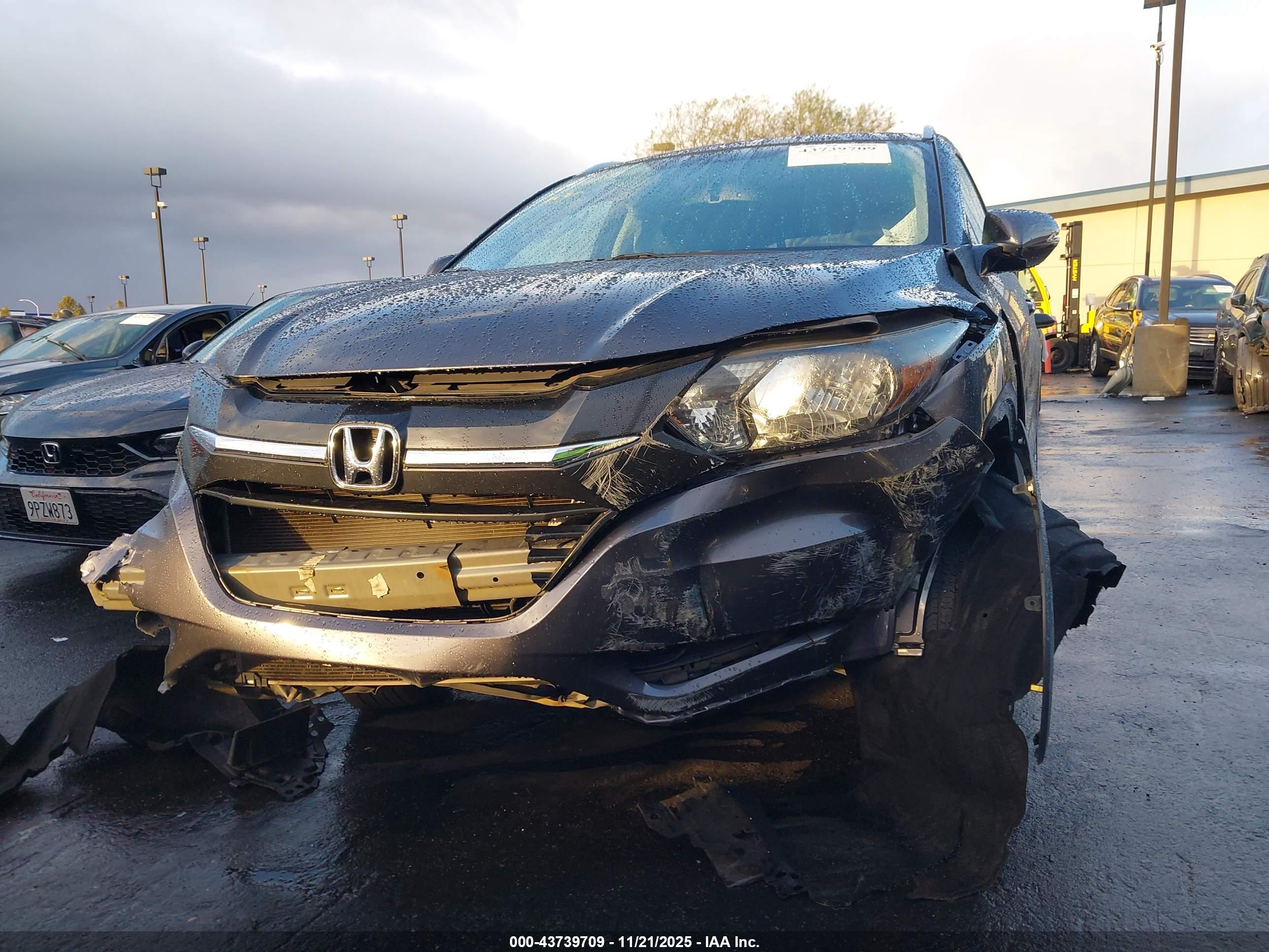 HONDA HR-V image 6