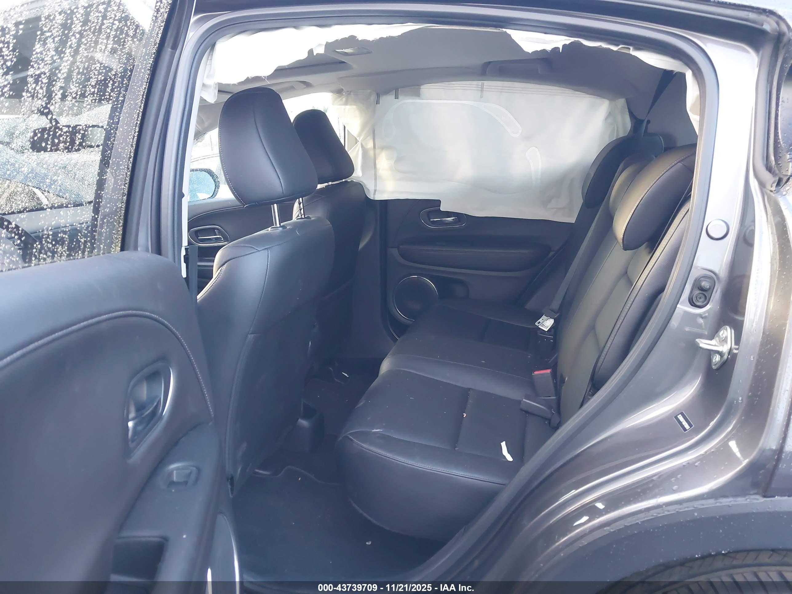 HONDA HR-V image 8