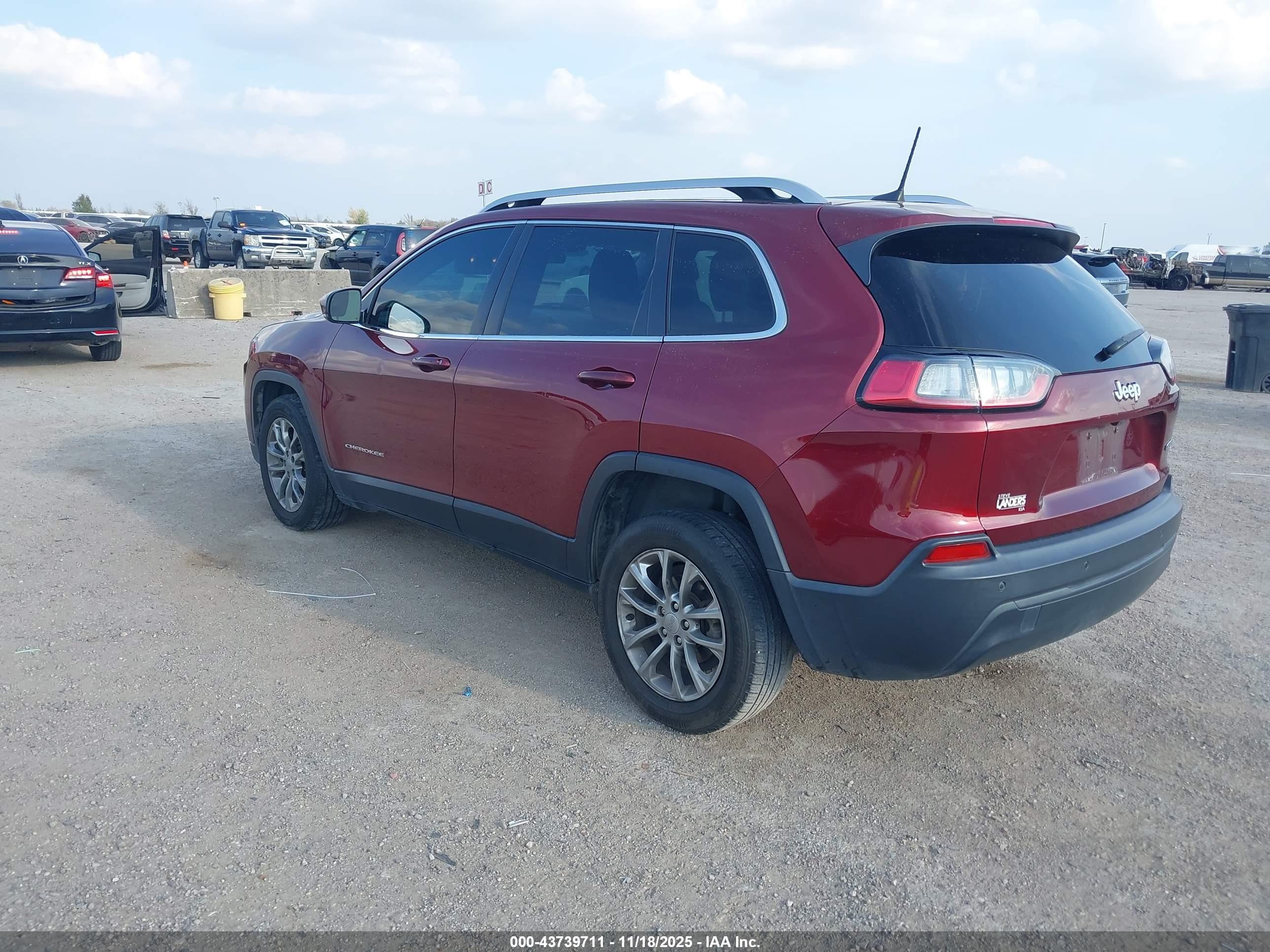 JEEP CHEROKEE image 3